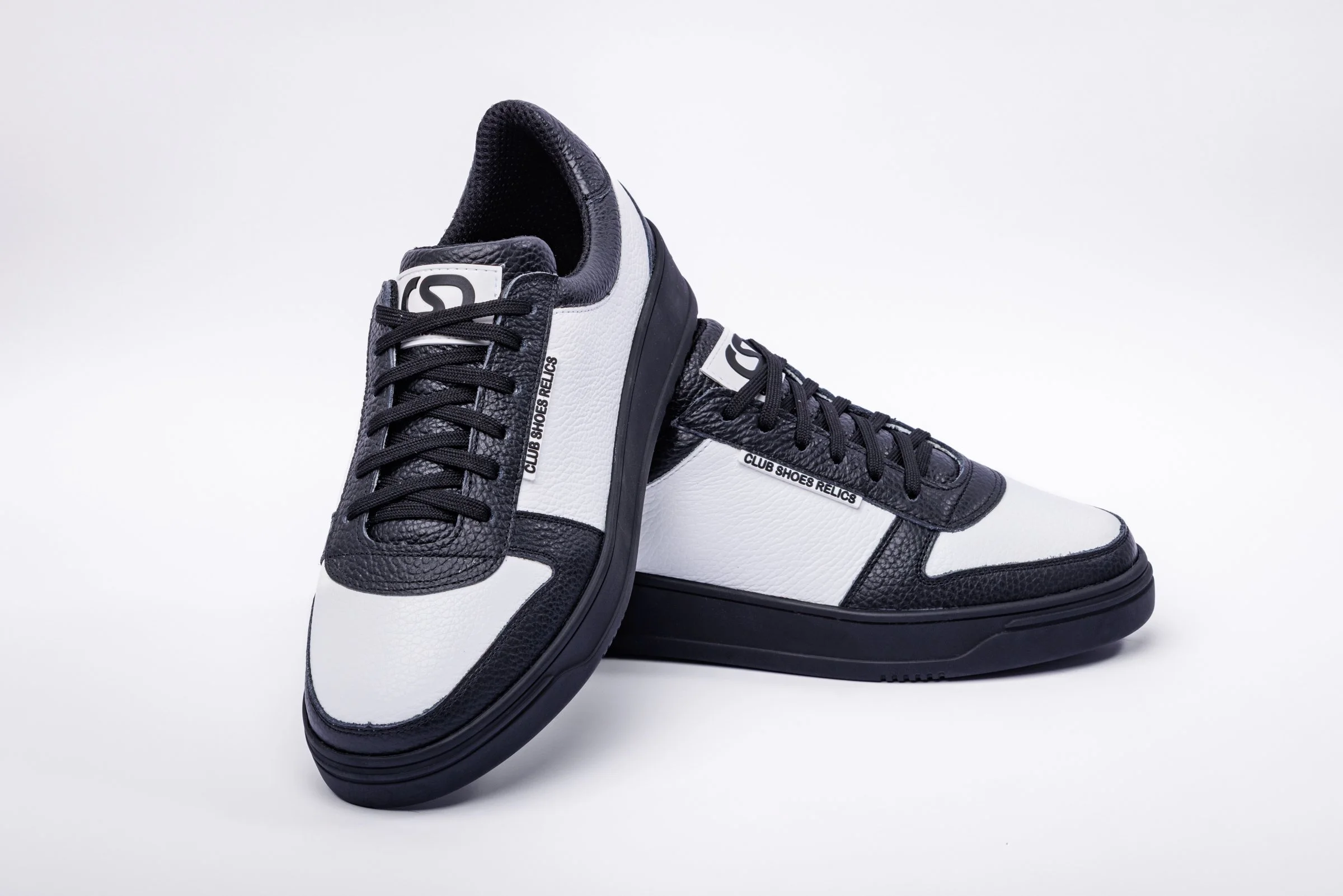 BLACK-WHITE 