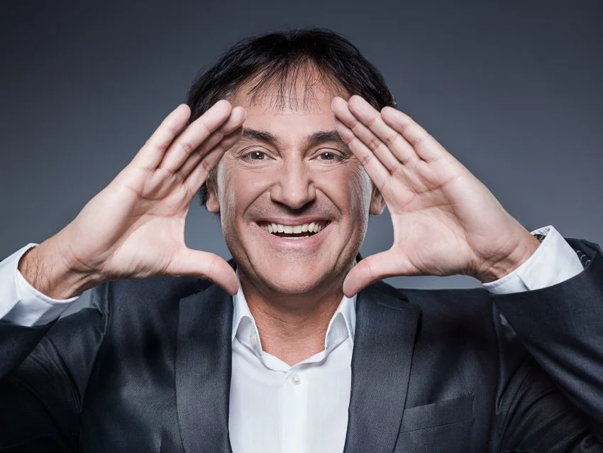 #19 Humor und Leichtigkeit - mit Dr. Roman Szeliga