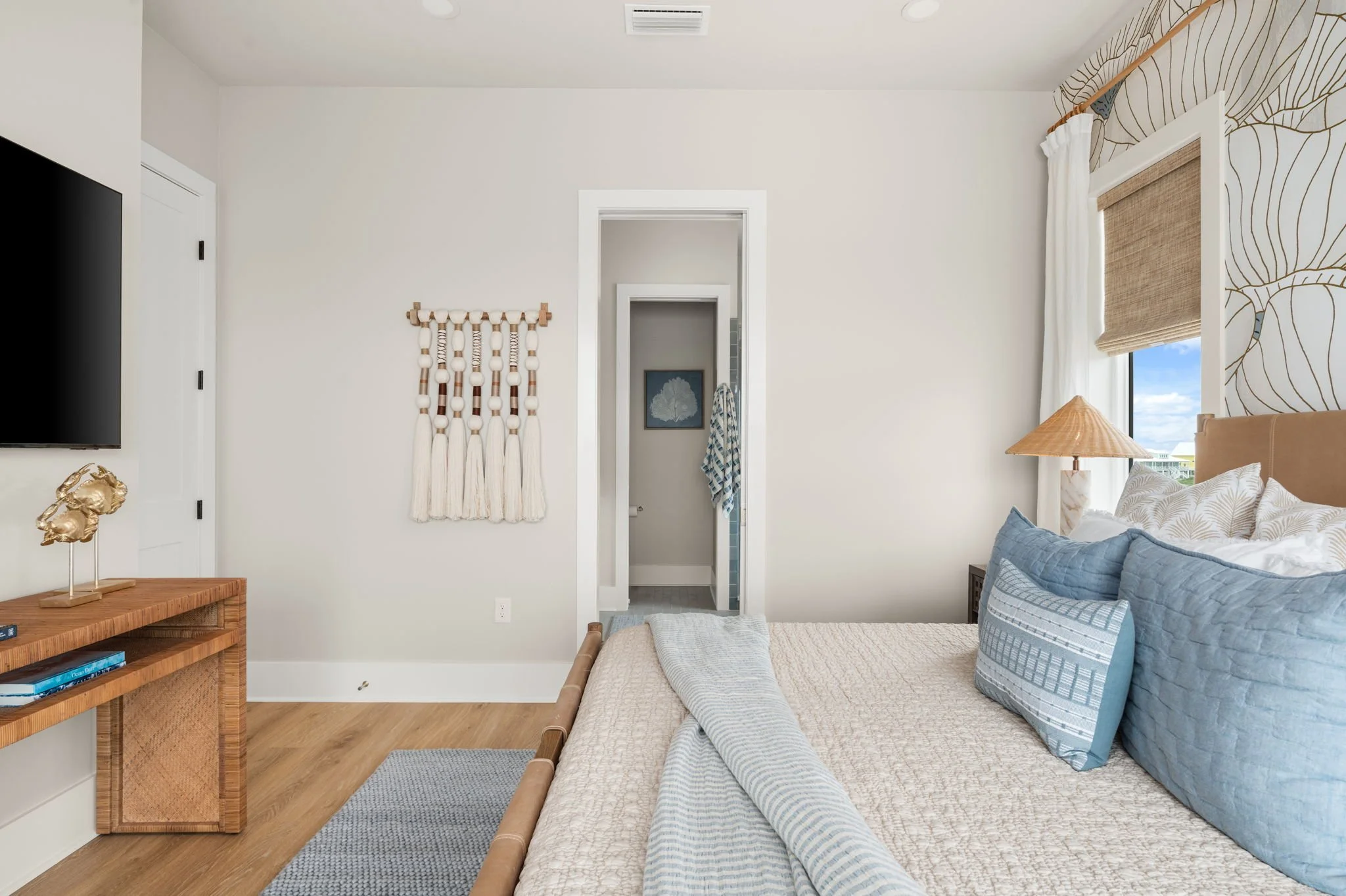 22-web-or-mls-1484-bermuda-dr.jpg