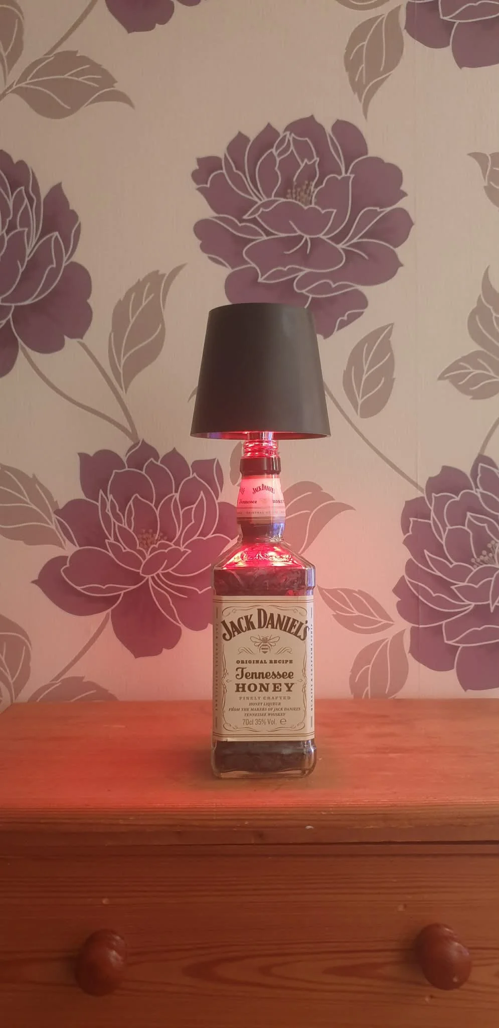 JD honey Lamp Red Light.jpg