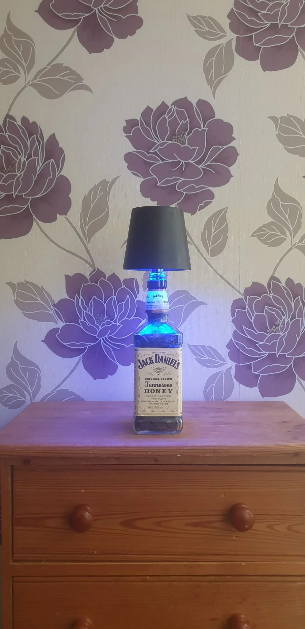JD Honey Lamp Blue light.jpg