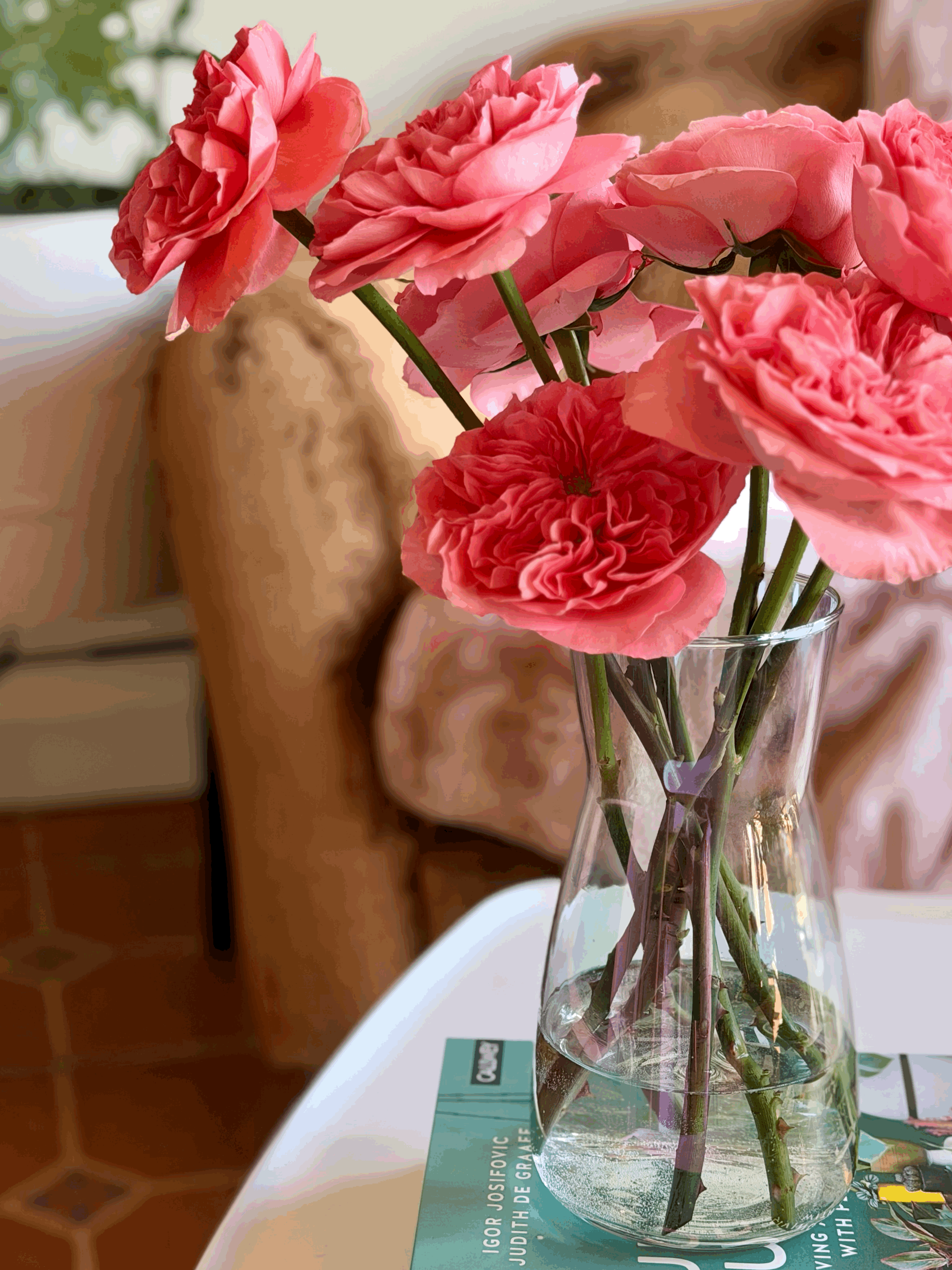 Hour Glass Vase