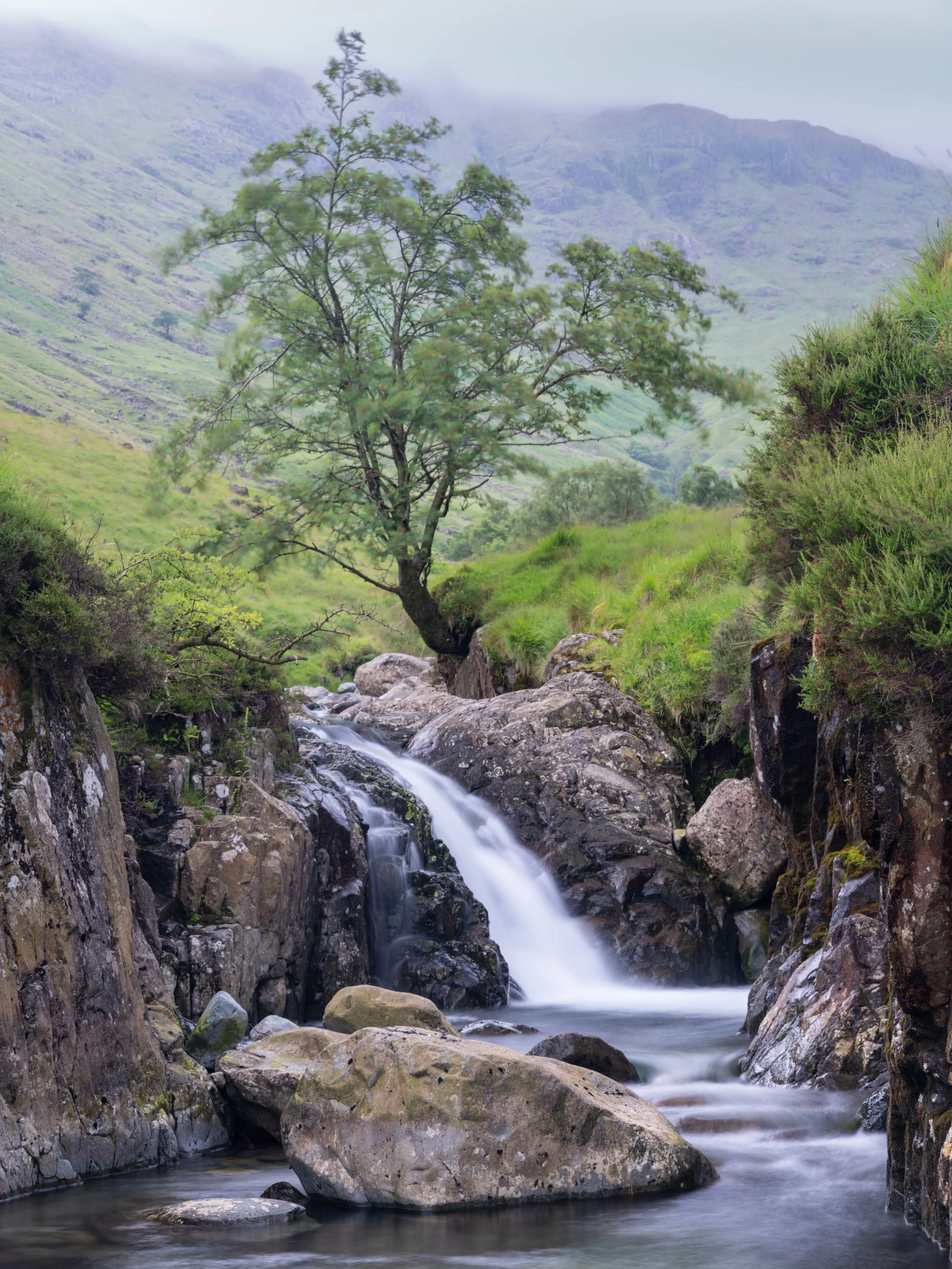 Stockley Bridge / Lakes