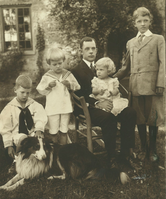 JSD Jr and children