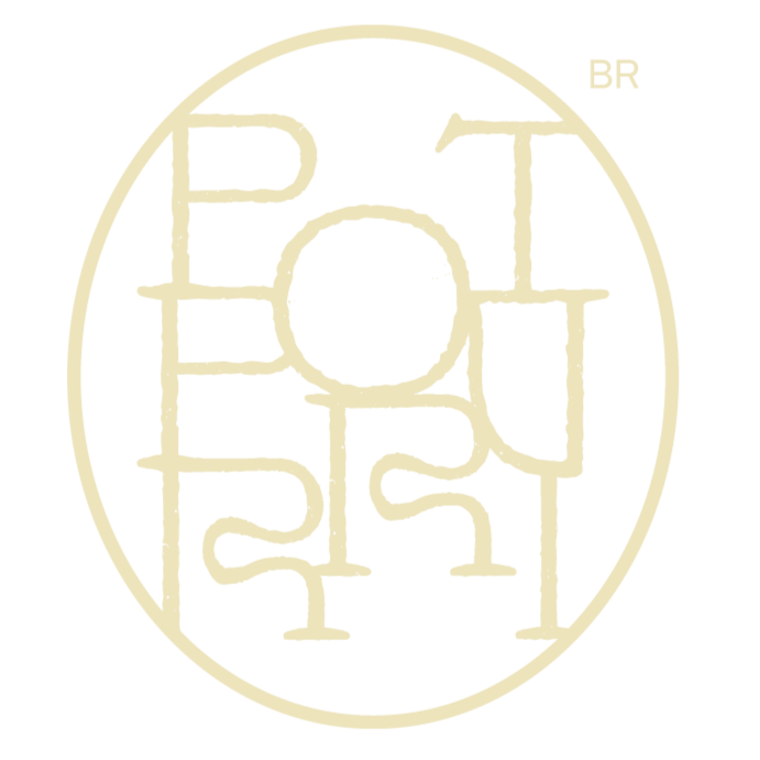 Pot&mdash;Pourri