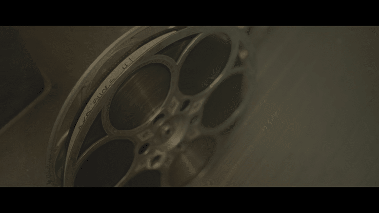 man & machine - projectionist-high.gif