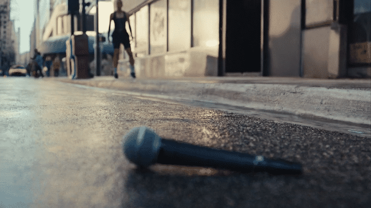 Lincoln %22Mic Drop%22-high-3.gif