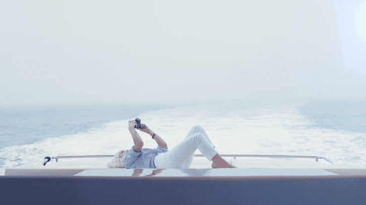 Black Label YACHT CLUB-high-2.gif