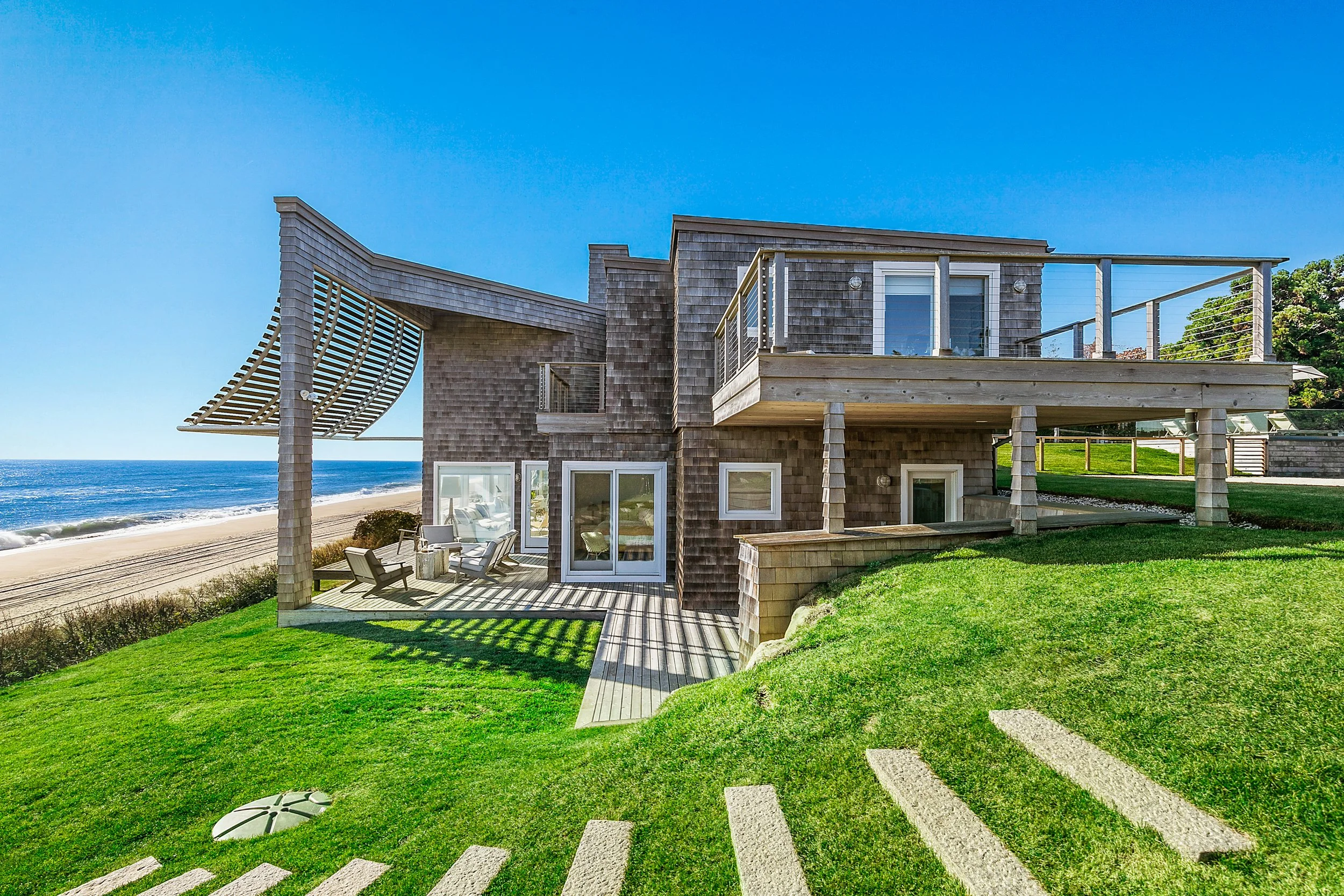 JULY $250K | 380 OLD MONTAUK HWY, MONTAUK