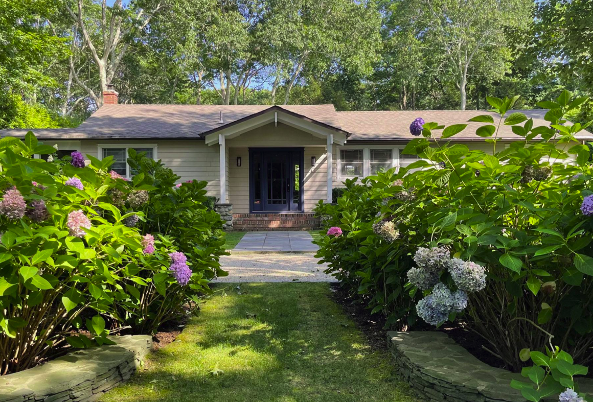 AUGUST - LD $48K | 16 ROXBURY LANE, WAINSCOTT