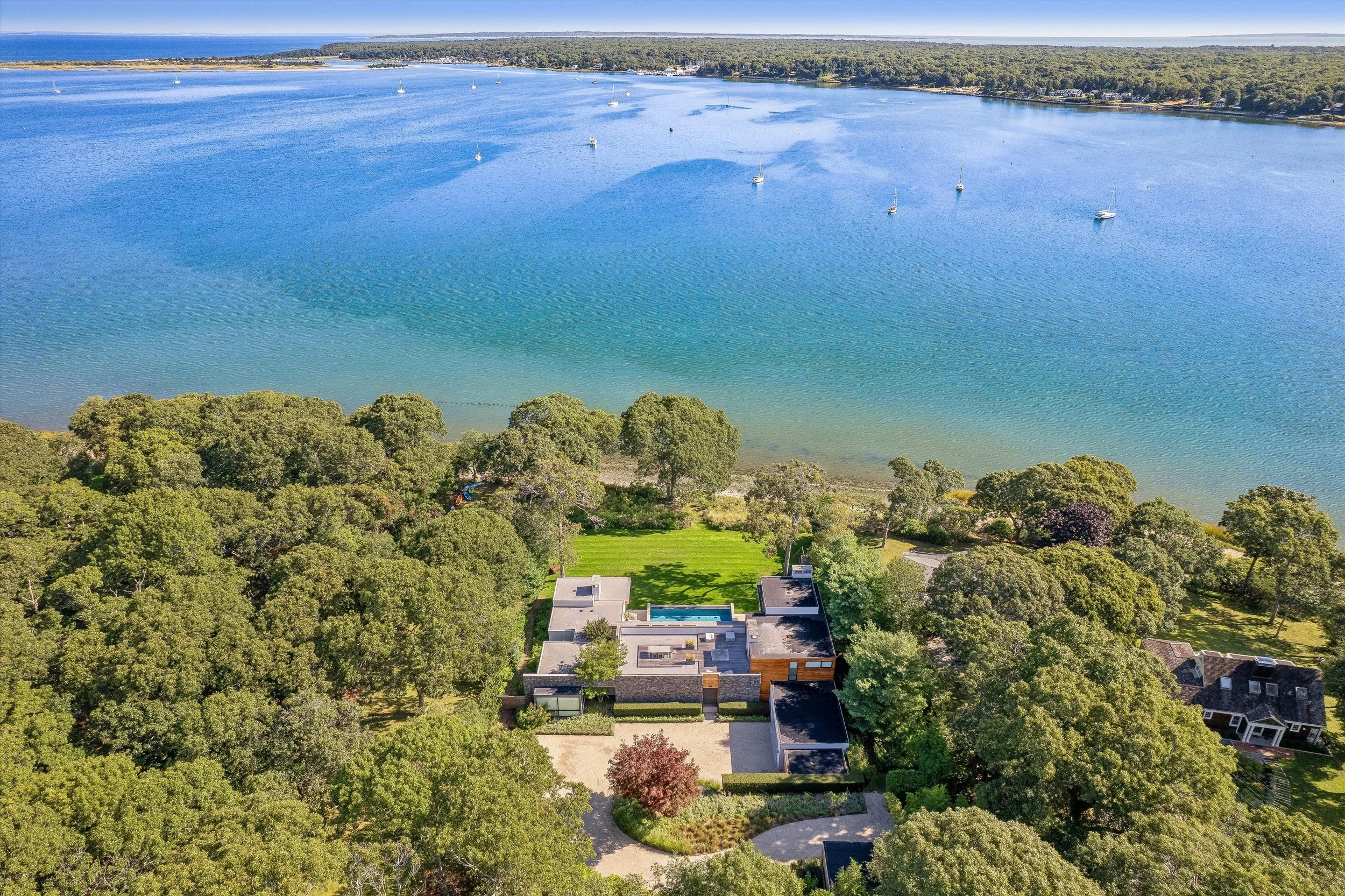 01-90 Oyster Shores Rd, East Hampton-Aerial1.jpg