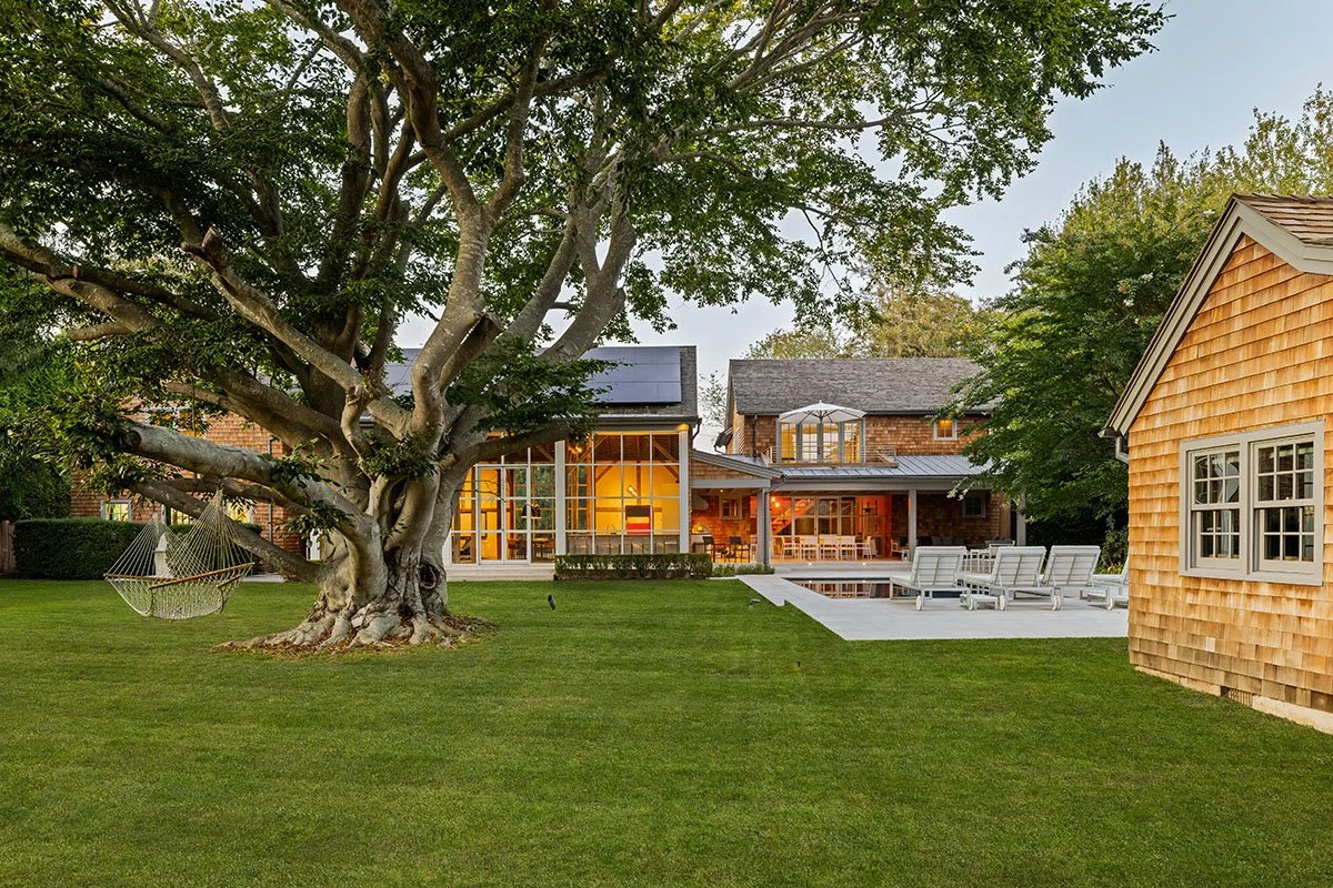 675_PaulsLane_Bridgehampton-RearDusk.jpg