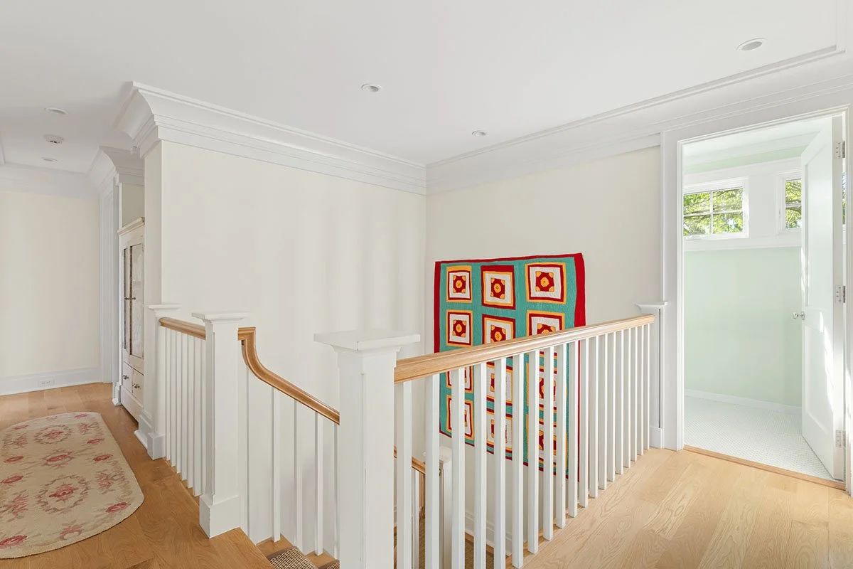 15_HitherLane_EastHampton-SecondLevelLandingFront.jpg