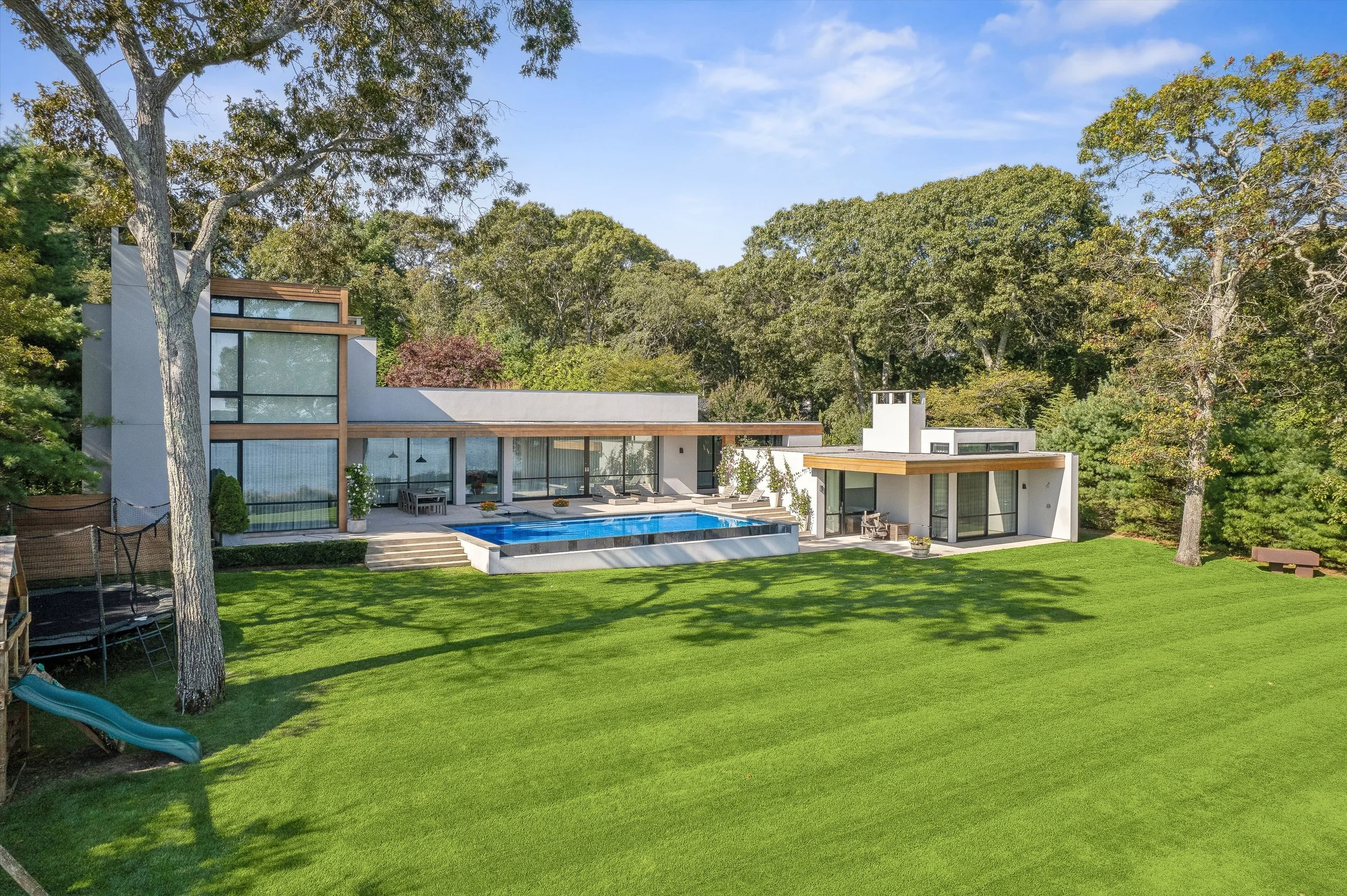 18-90 Oyster Shores Rd, East Hampton-Back Grounds3.jpg
