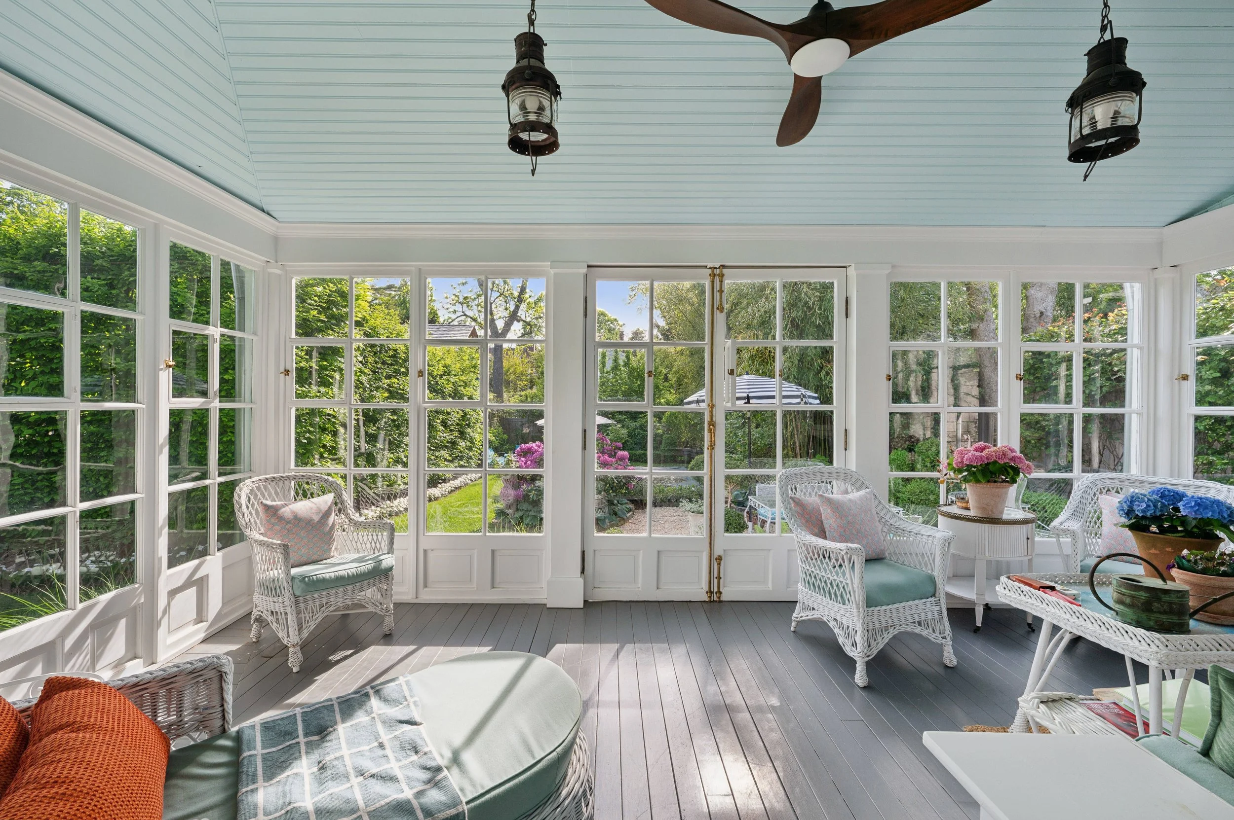 19-96 Madison St Sag Harbor 8868 SunRoom.jpg