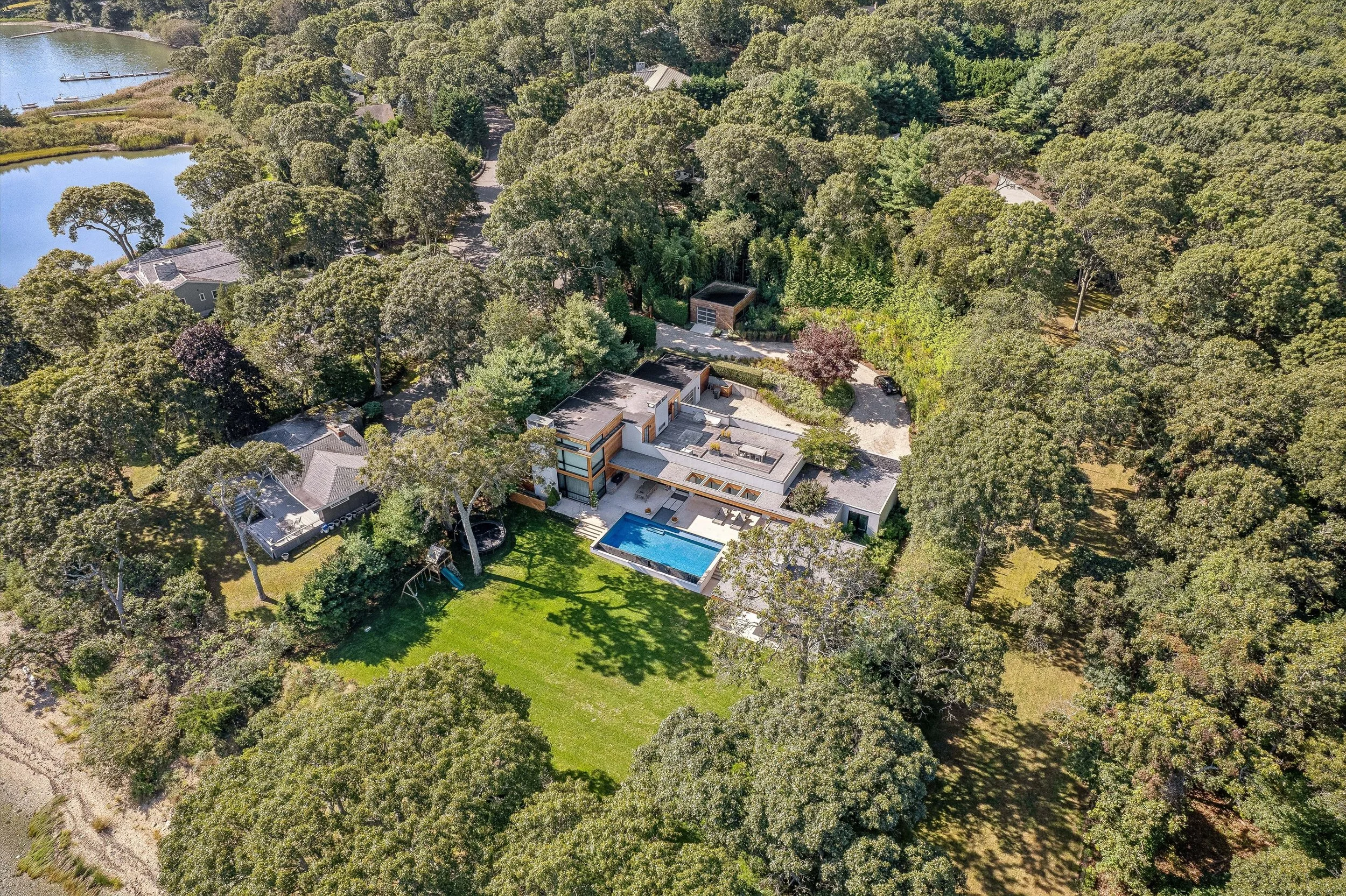 02-90 Oyster Shores Rd, East Hampton-Aerial2.jpg