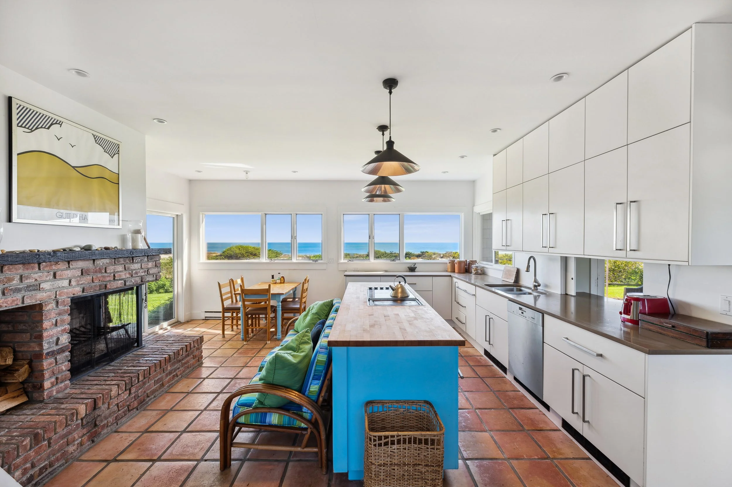 WebRes_14 - 74 Further Ln, East Hampton - Kitchen.jpg
