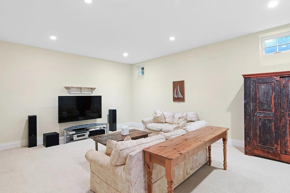 15_HitherLane_EastHampton-LowerLevel.jpg