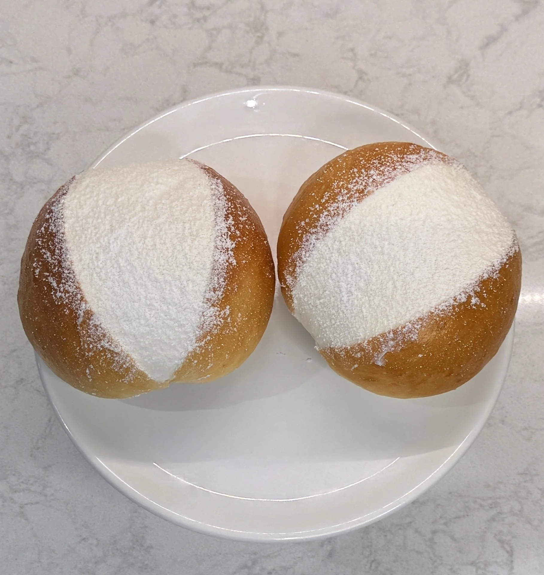two maritozzi.jpg