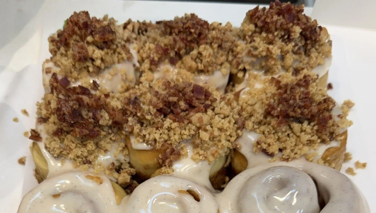 Maple bacon mini.jpeg
