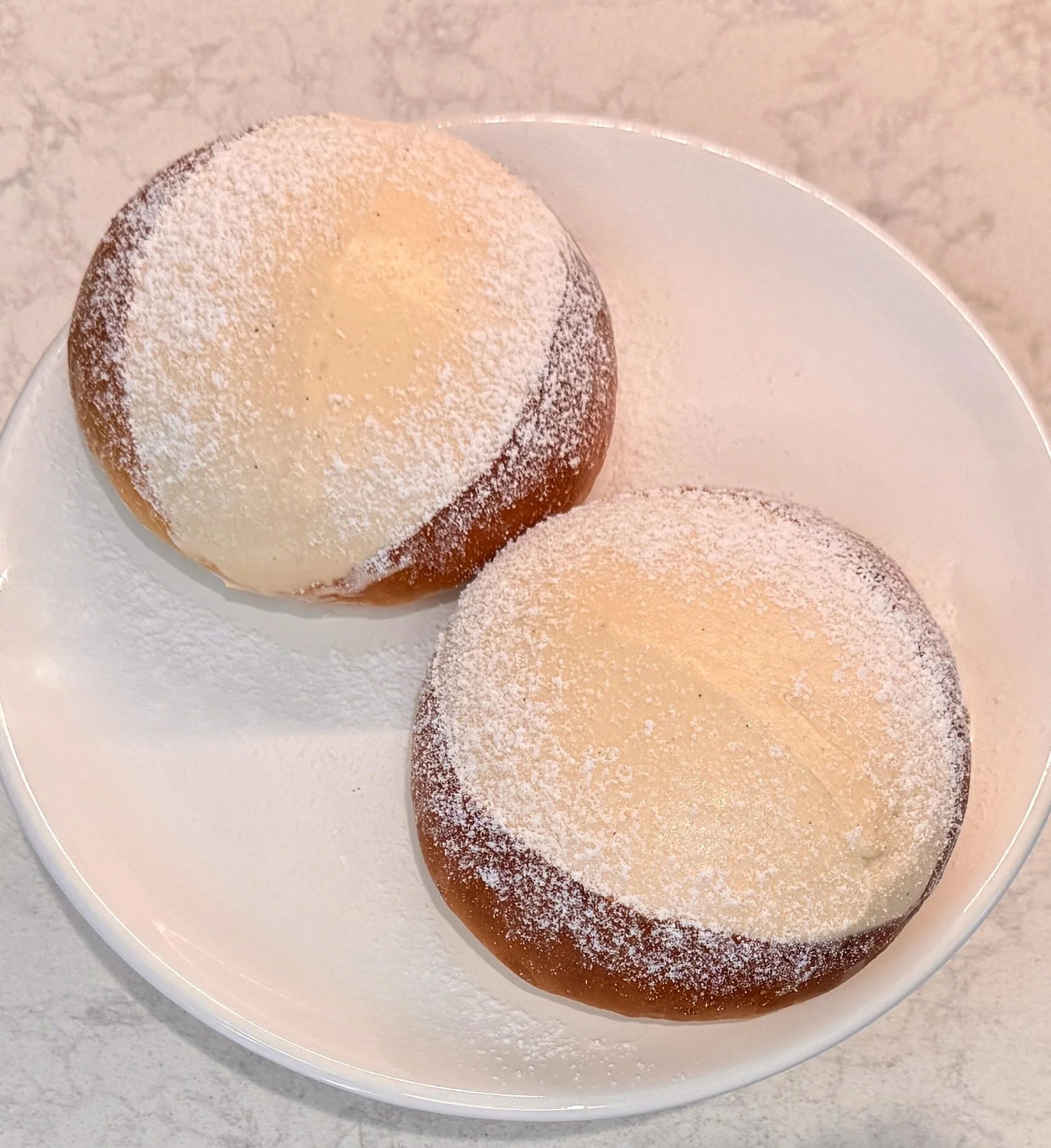 Dulce de Leche Maritozzi