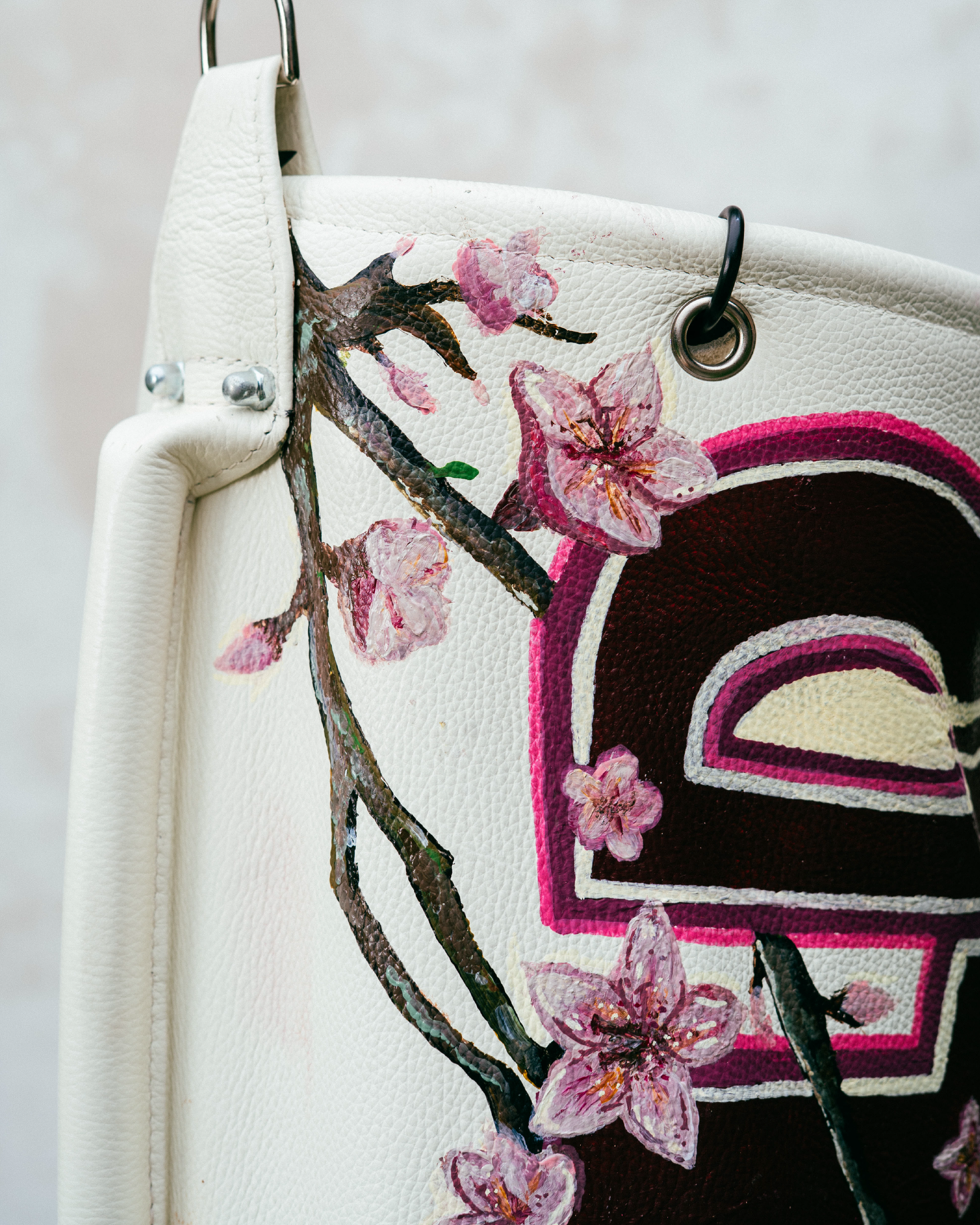 BG-Miura-ArtistBag-Teaser-2.png