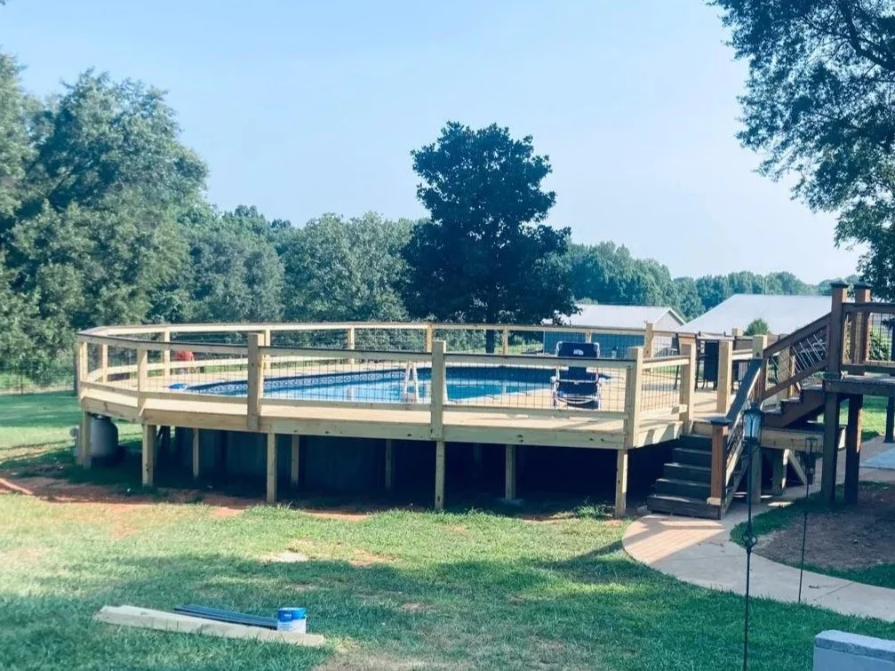 DECK+POOL+AREA.jpg