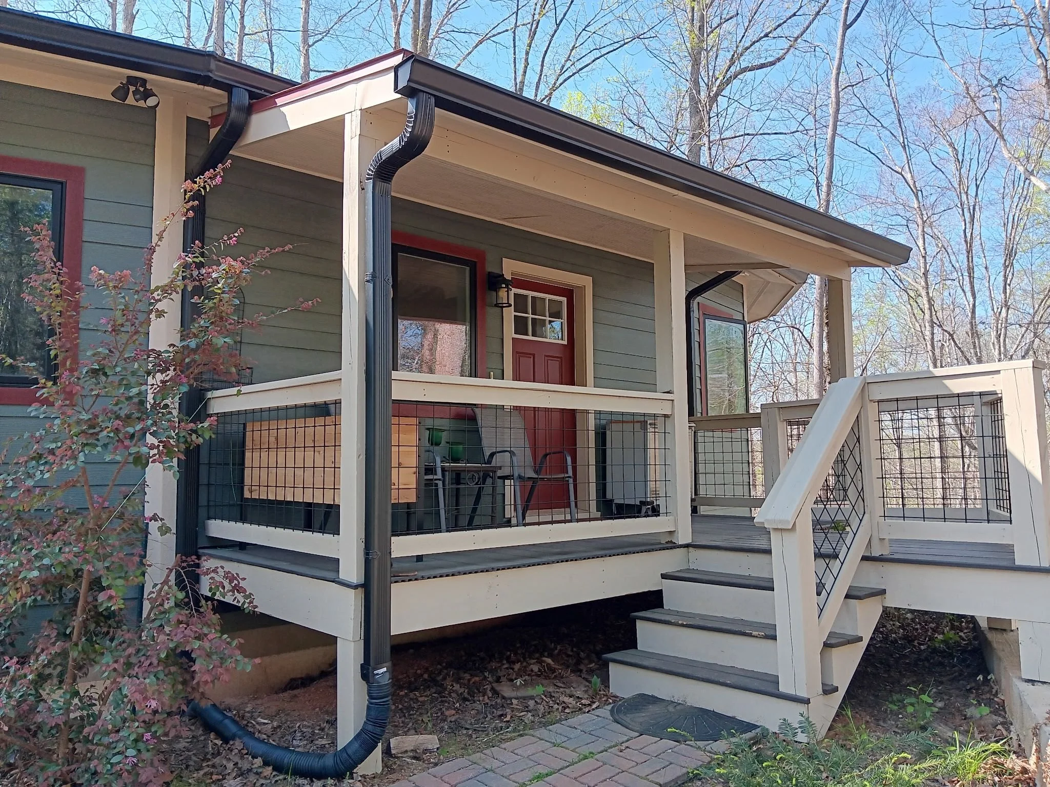 Porch .jpeg