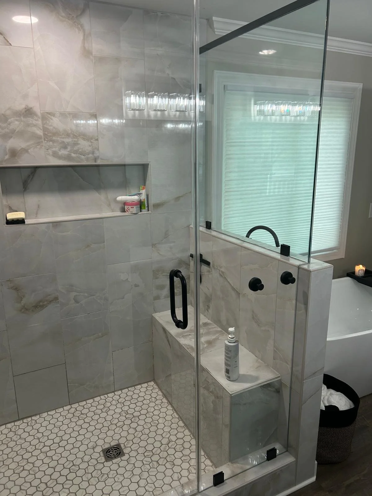 BATHROOM 5.2.jpeg