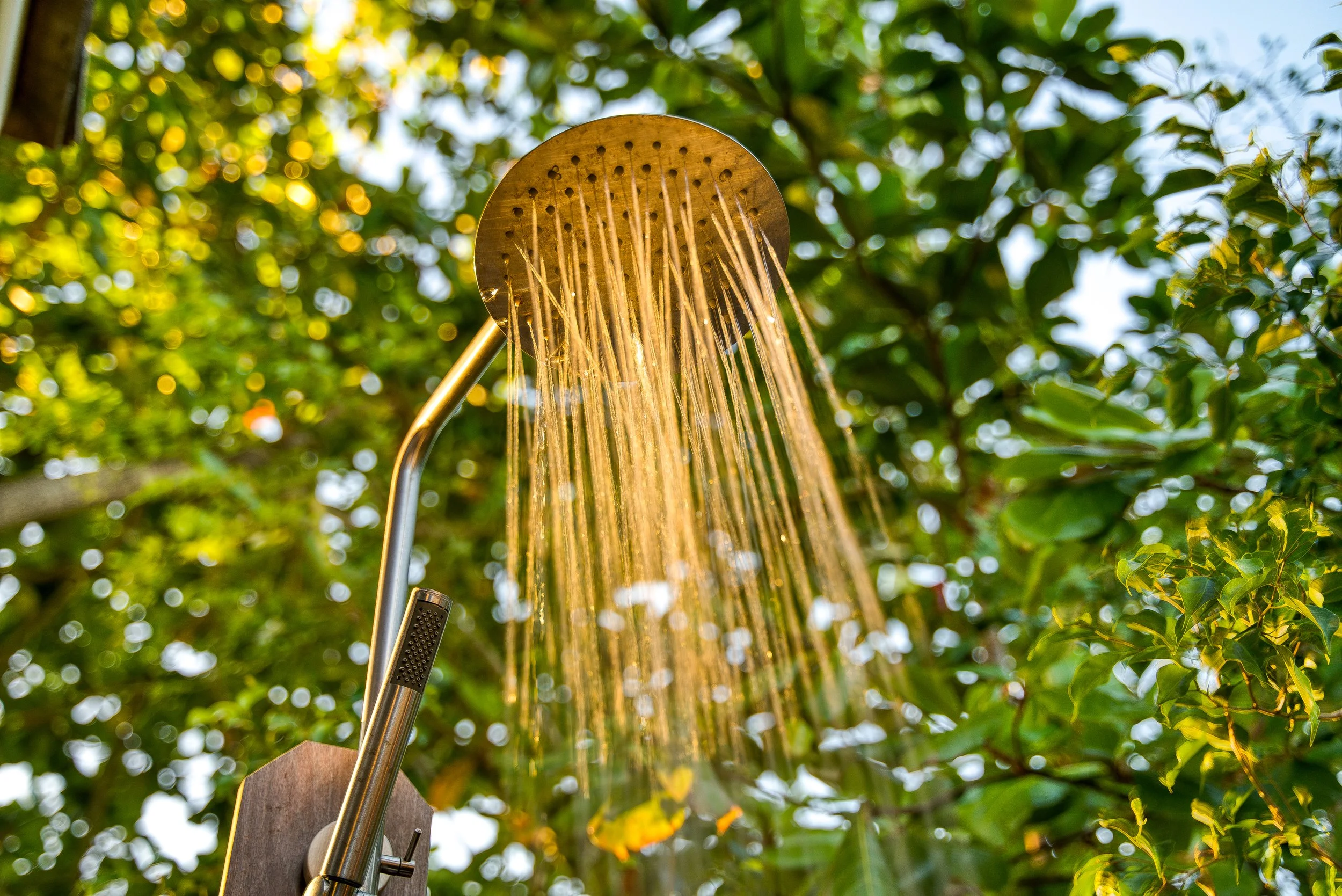en-suite Outdoor Shower