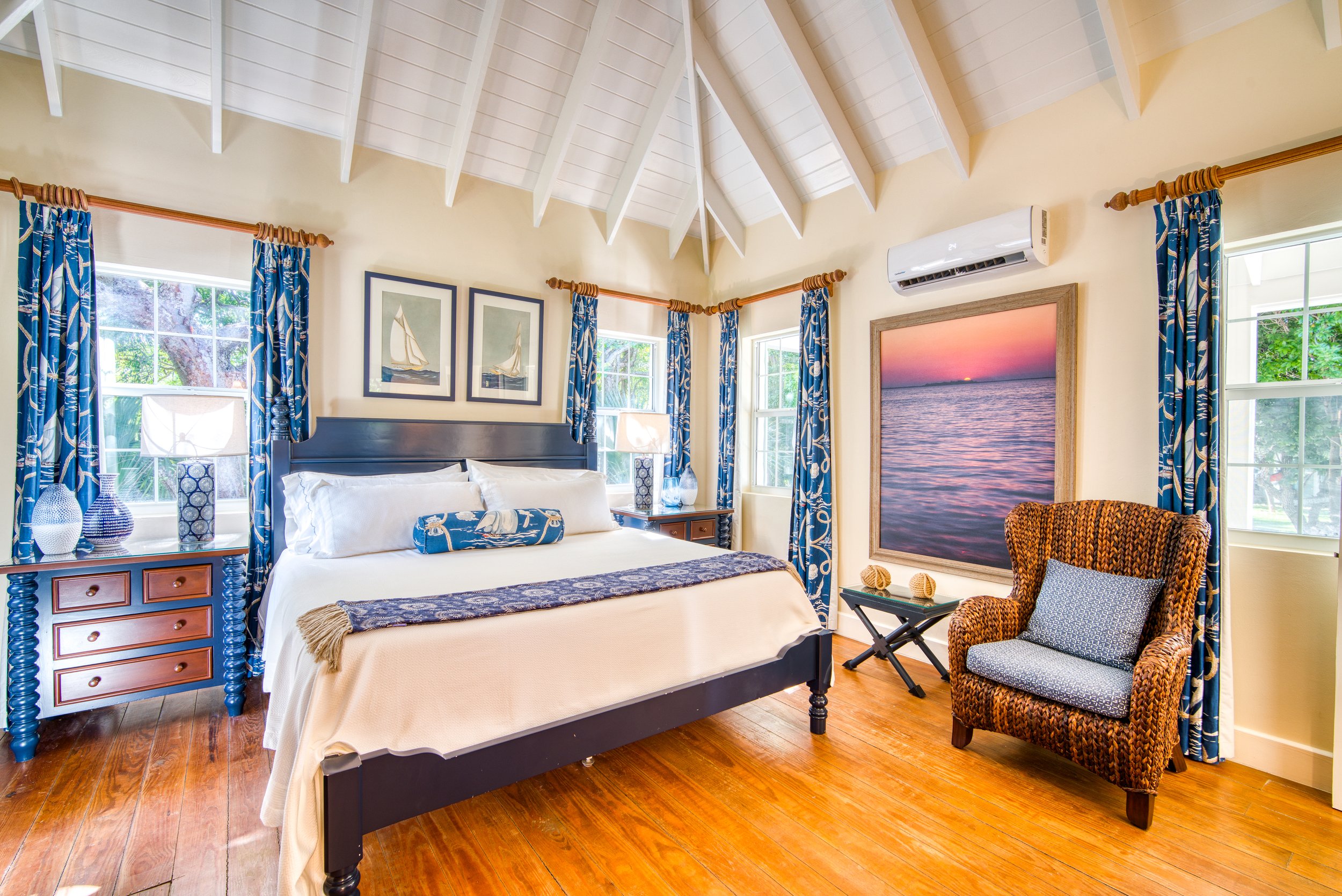 Sail Boat Room -King with en-suite