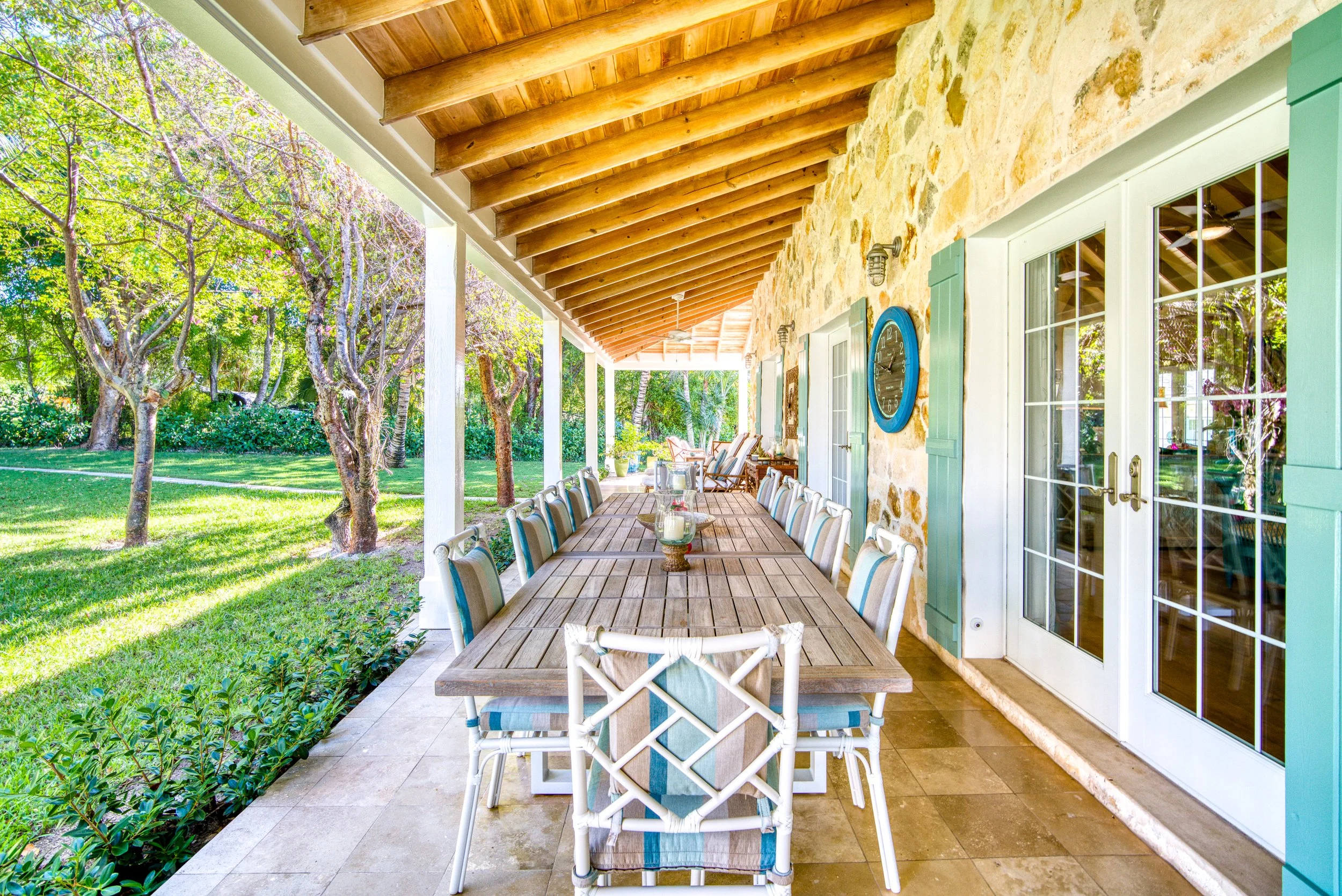 Outdoor Dining on garden view veranda