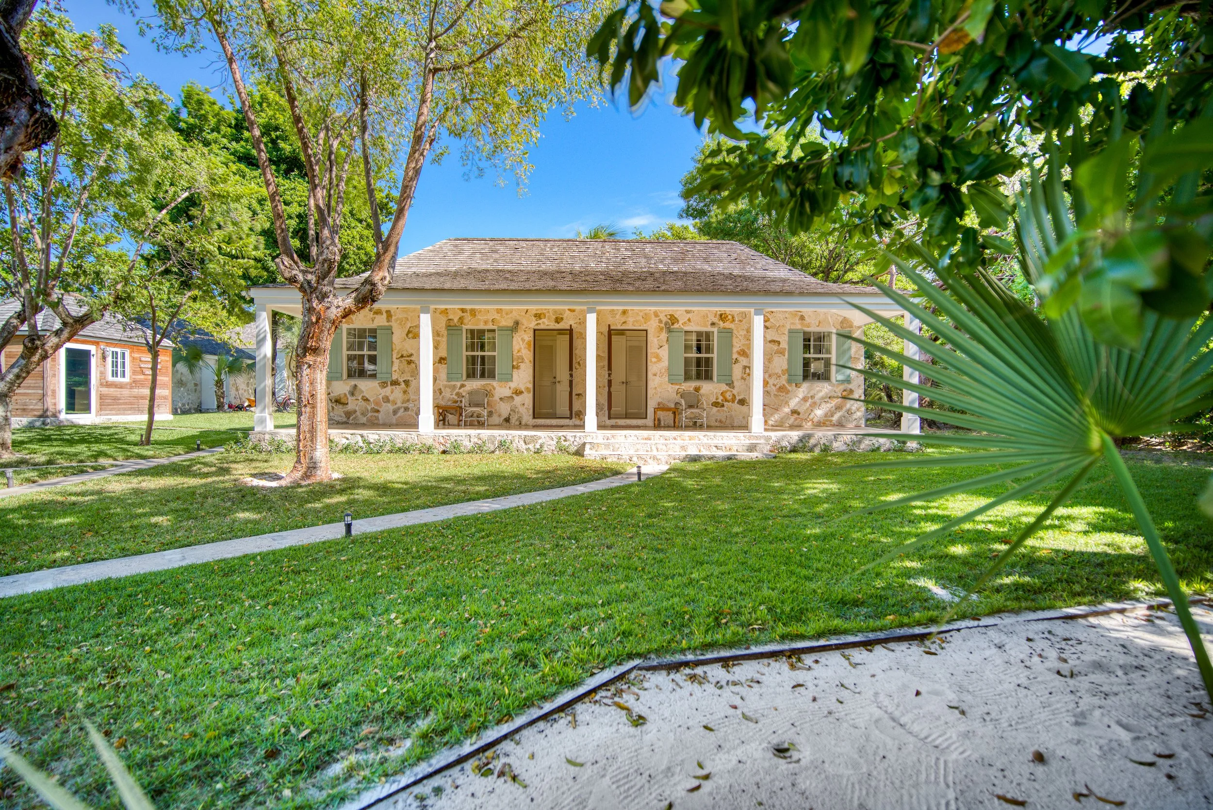 2 Room Villa