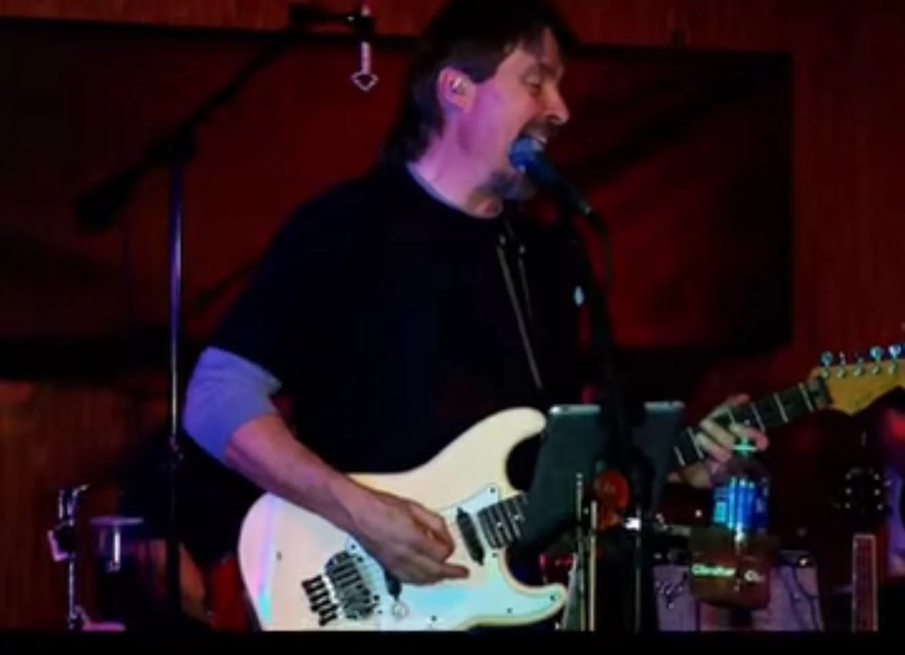 Live Music With Brian Colgan
