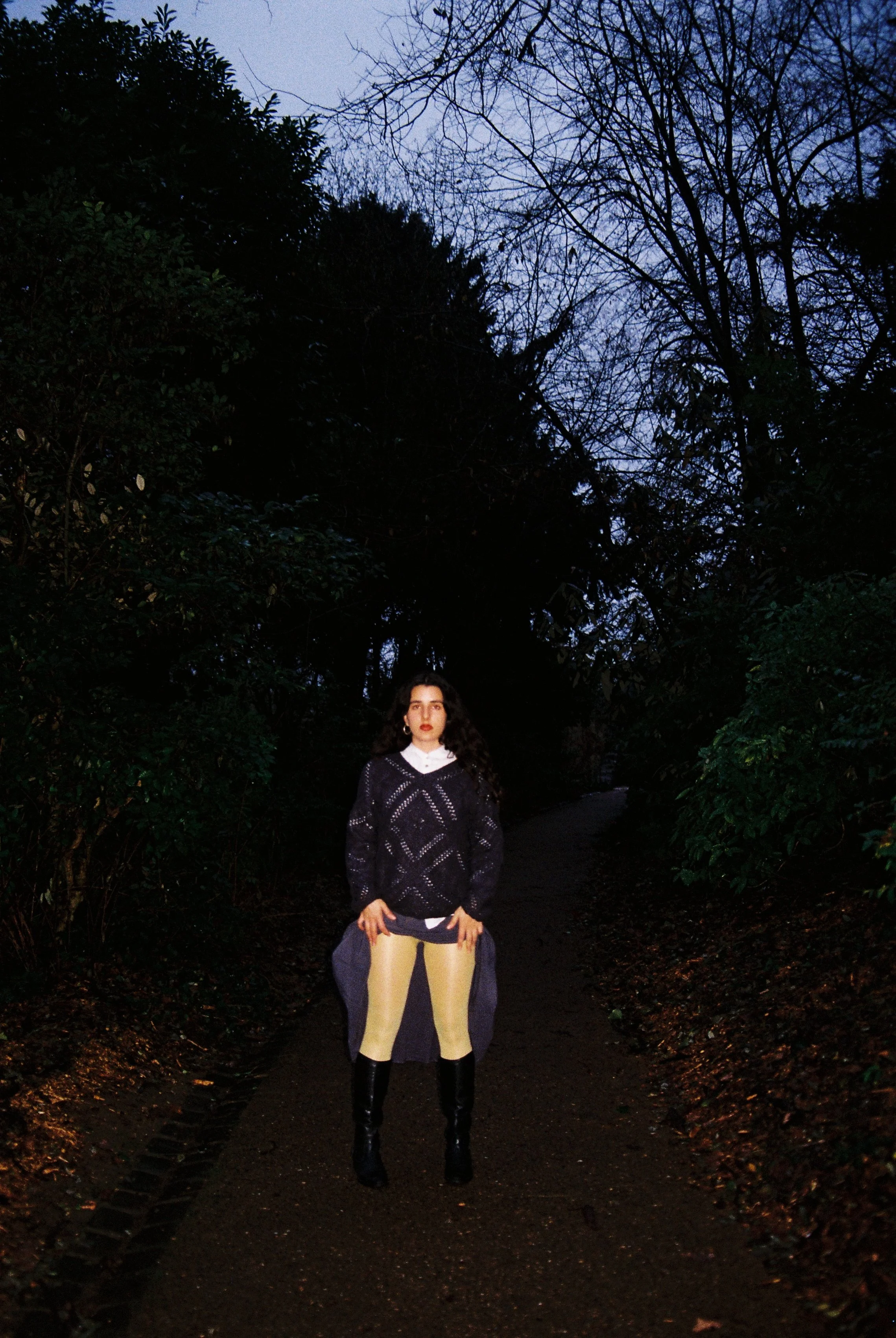 B003798-R1-23-24A.JPG