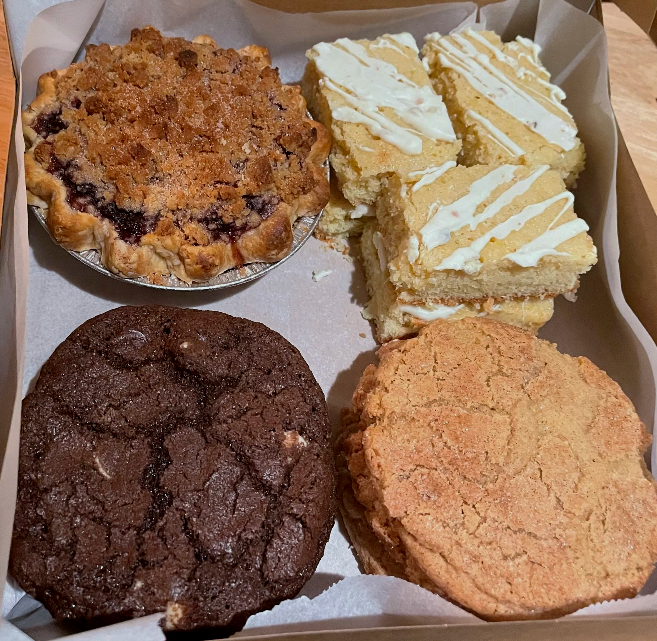 Little Medley Dessert Box- Monthly