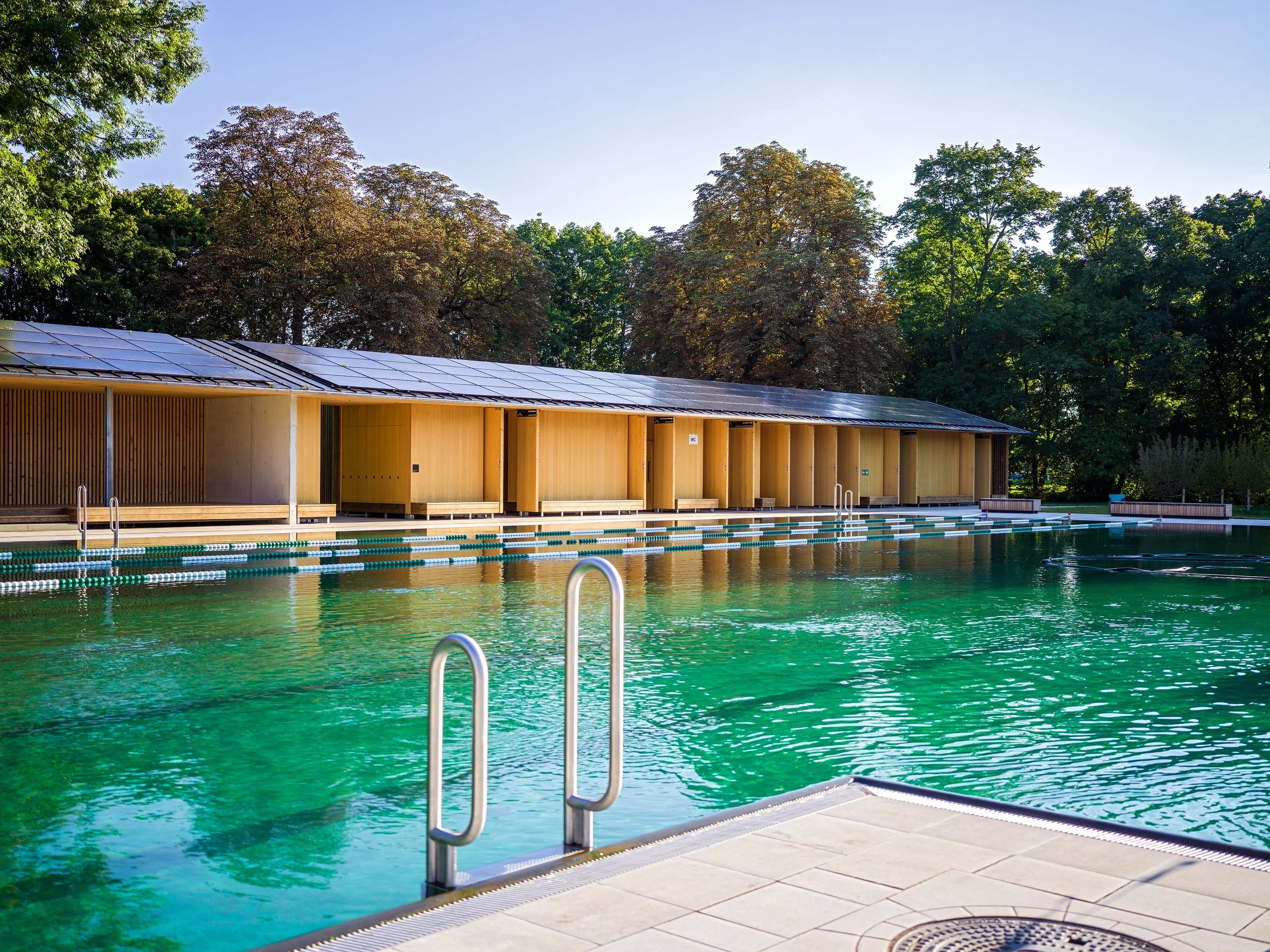 Das neue Naturbad Georgenschwaige in München