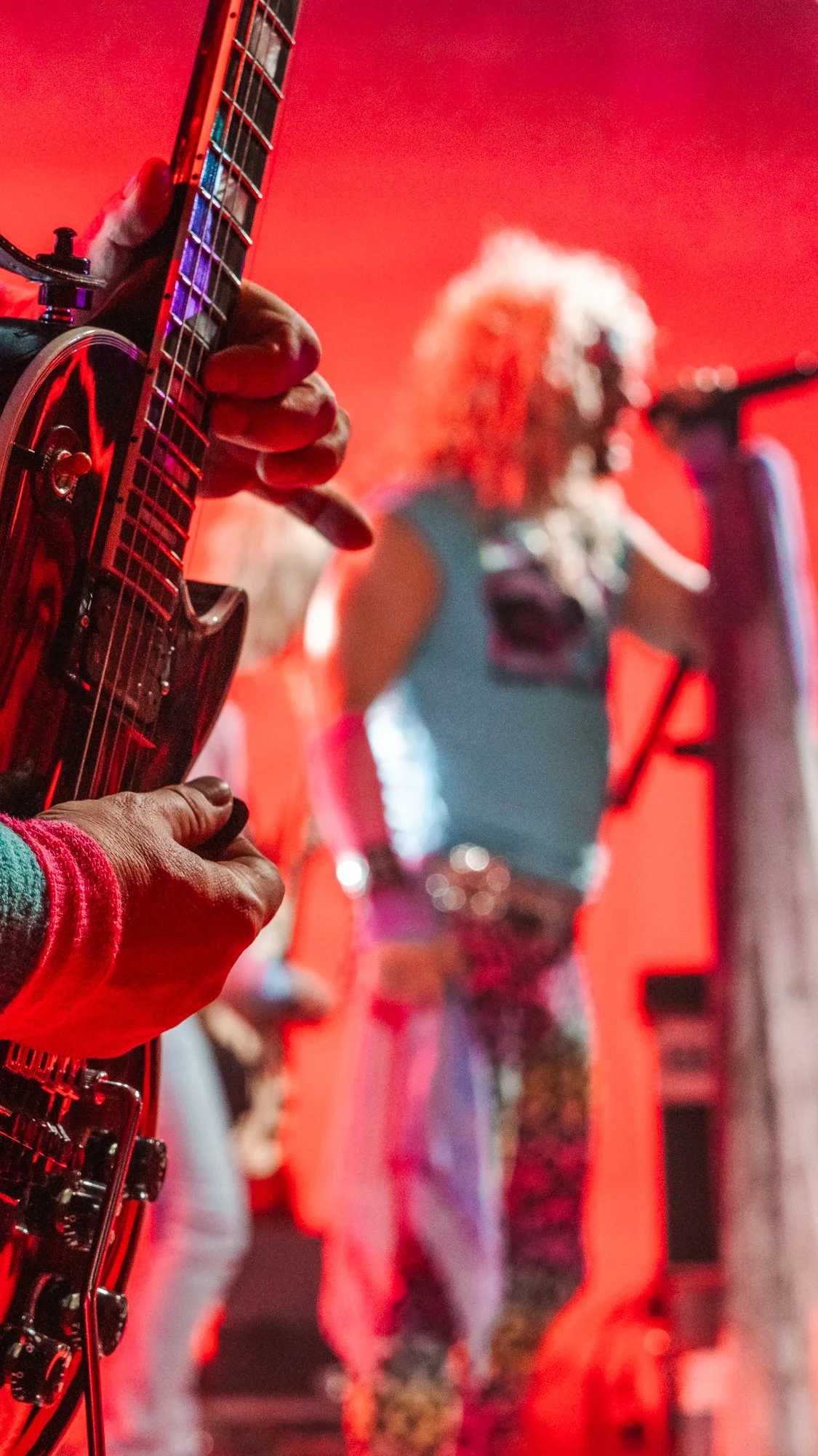 bantr 80s Glam Prom 3.23.24-1-5 (1).jpg