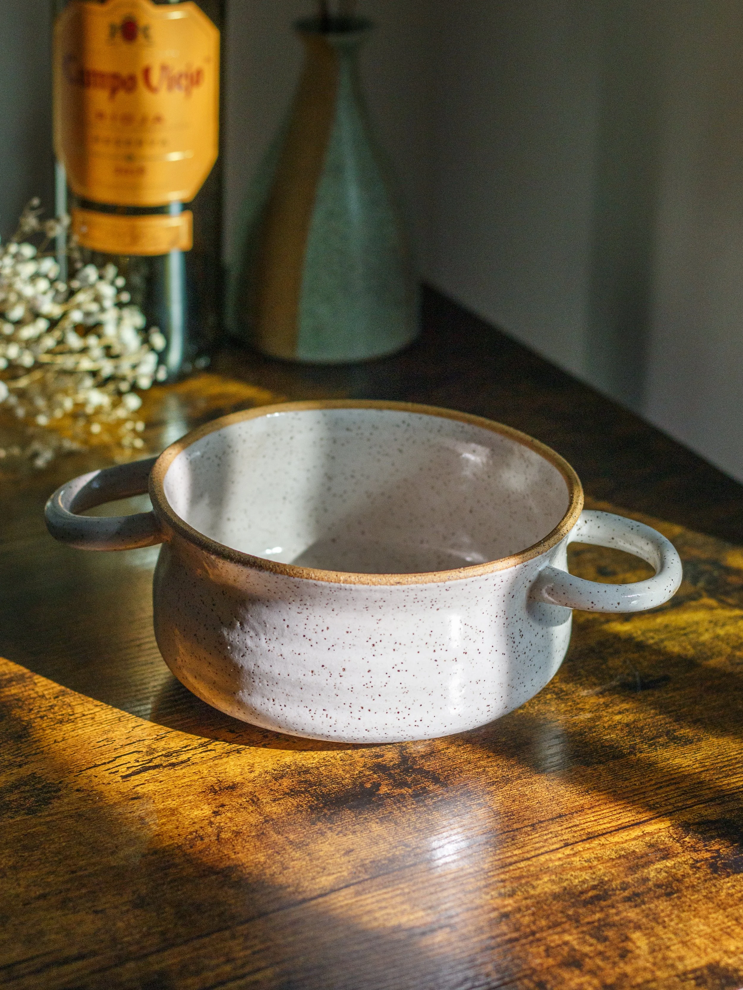 White Dutch Oven Pot