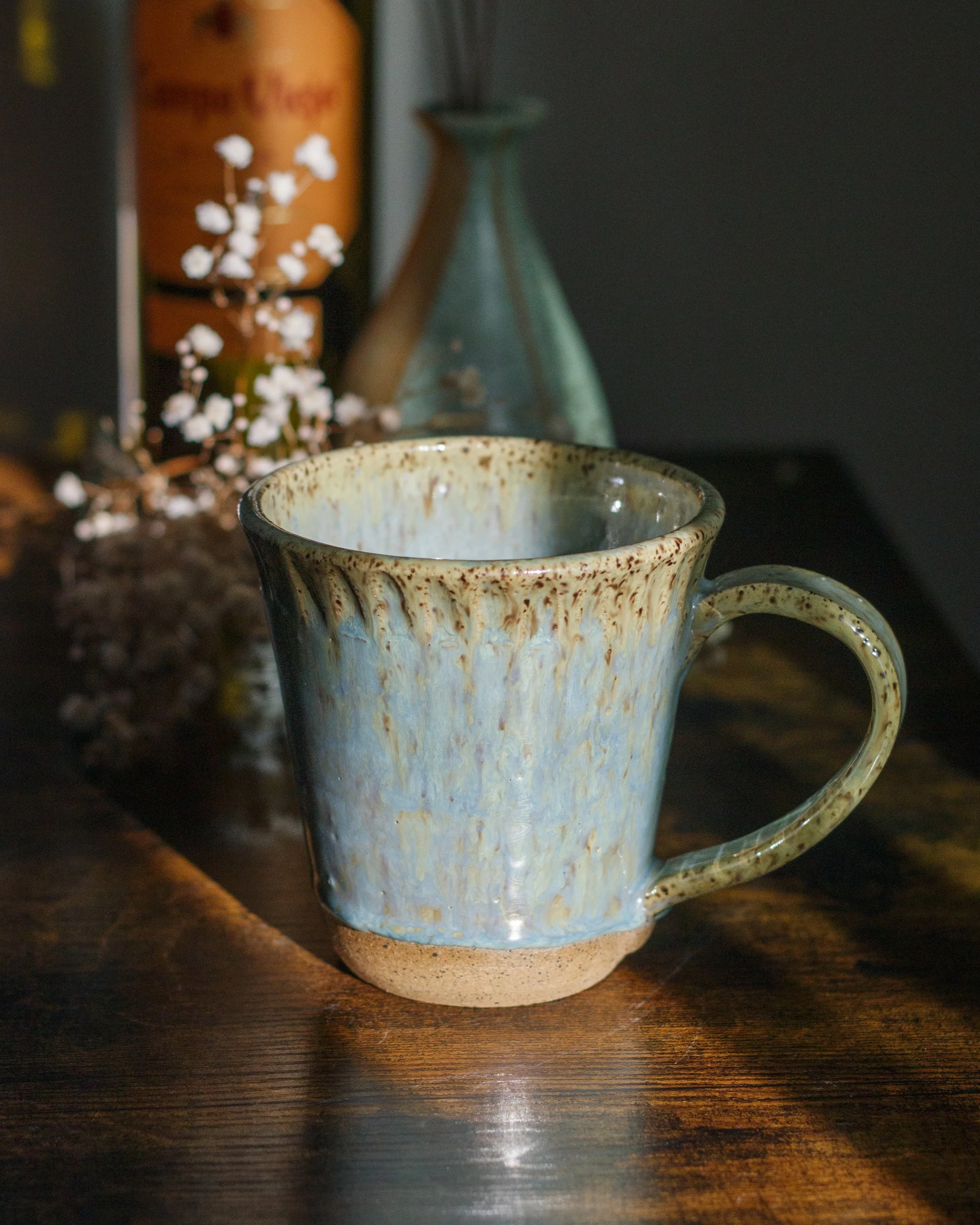 Blueish Yellow Textured Mug