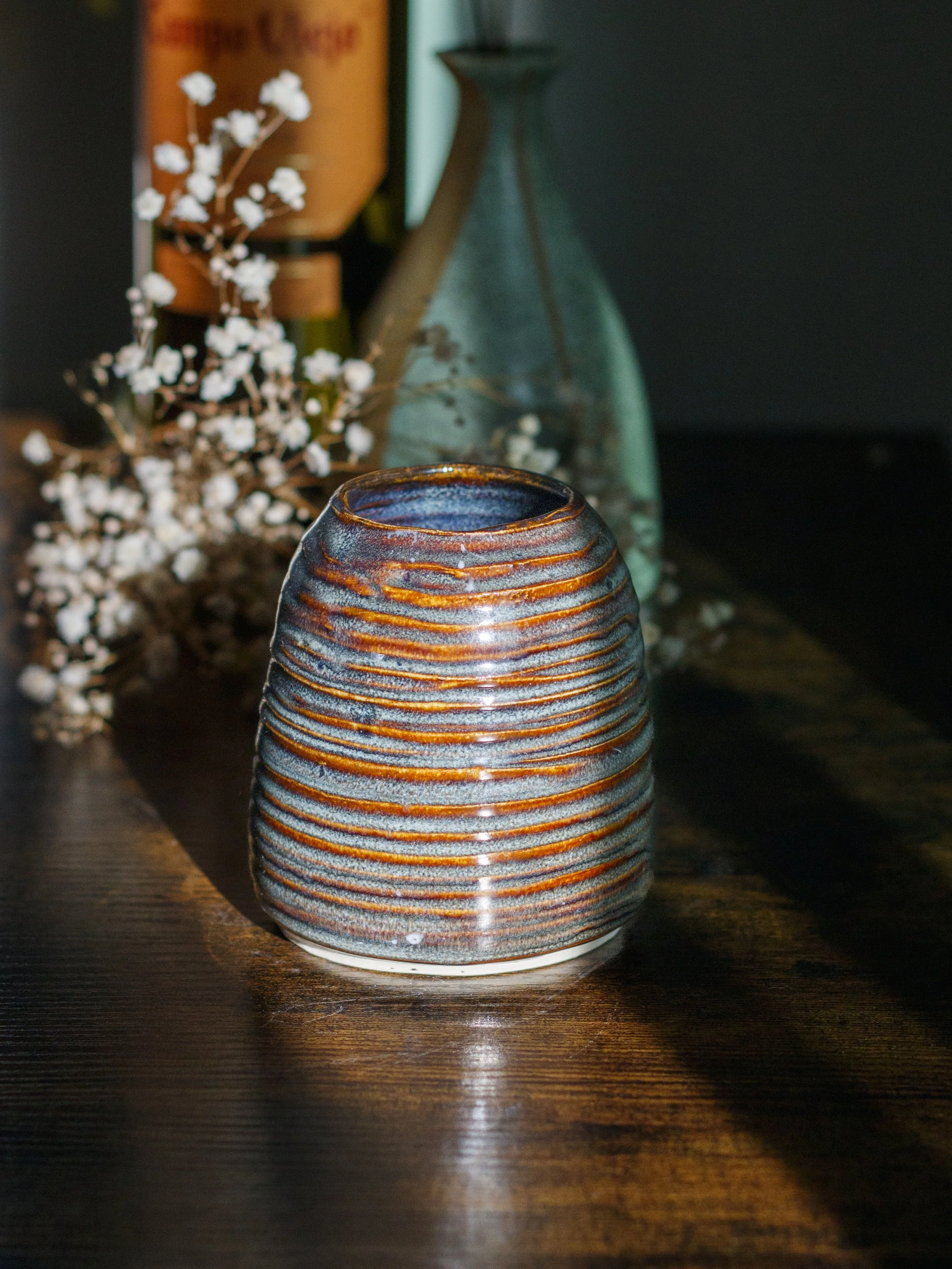 Ridged Beehive Pot