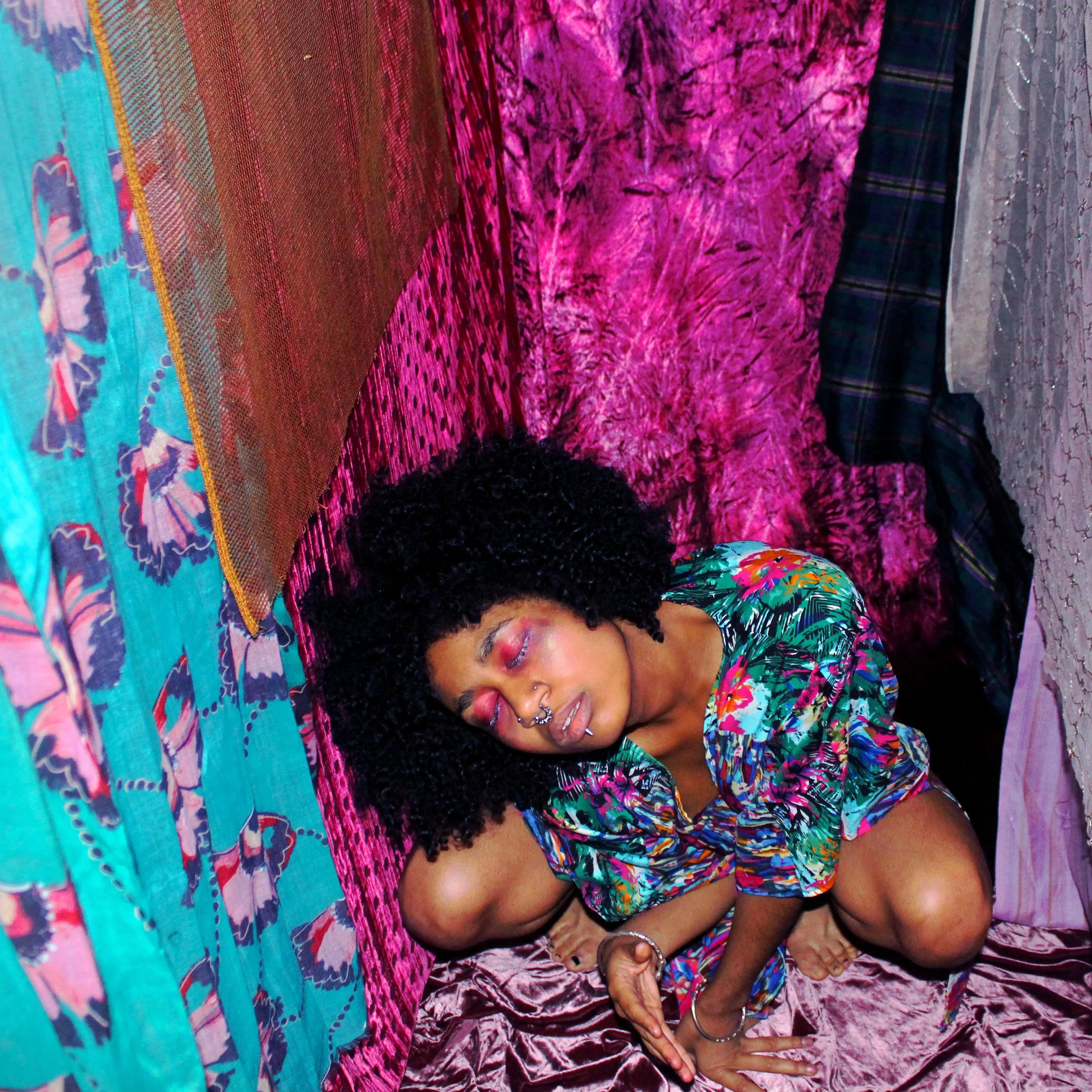 ZOLATEC_JPG_Inside_World_EP_Cover.jpg