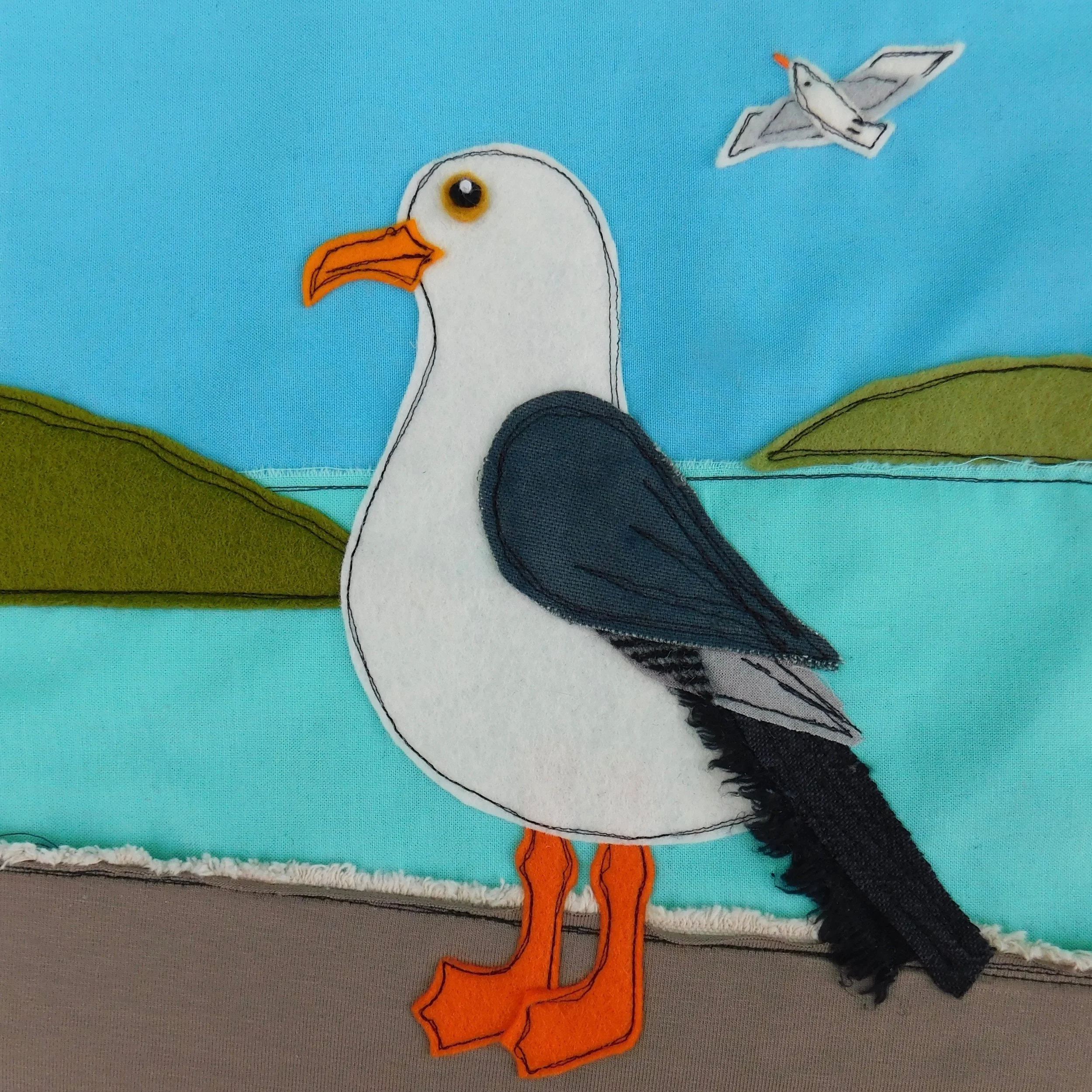 048