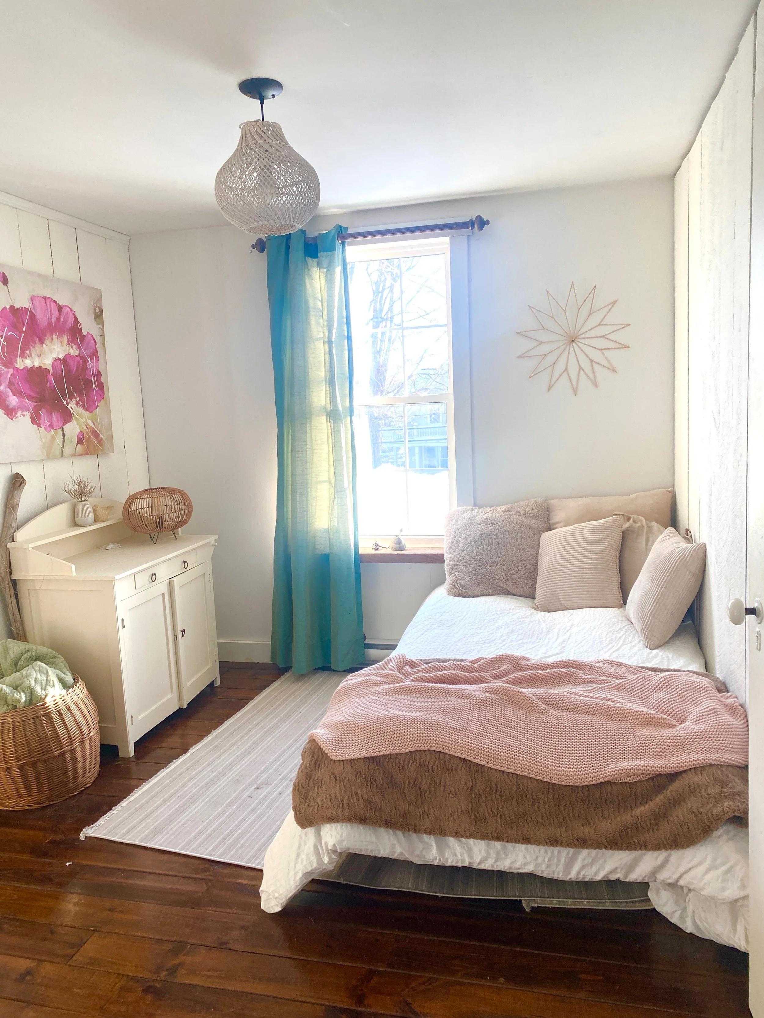 Upstairs Daybed / Pullout Sofa