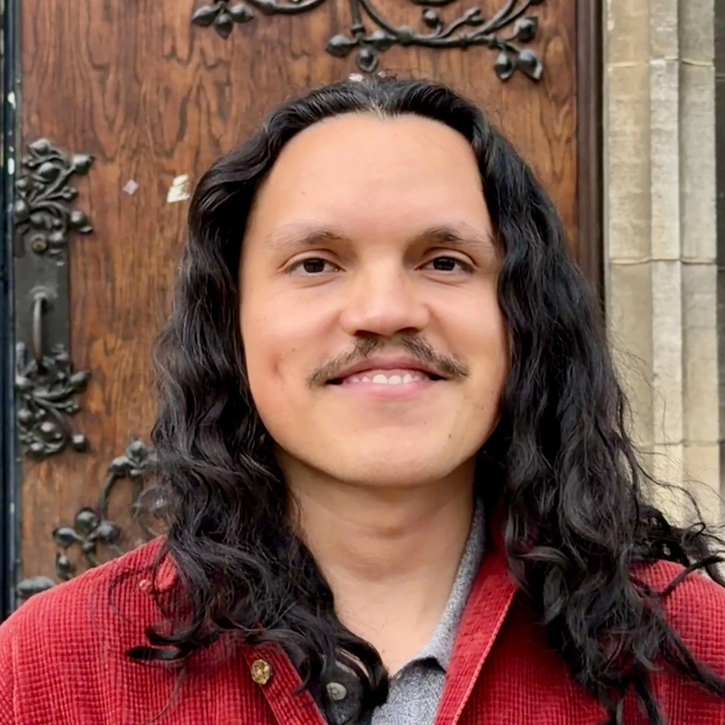 Alexander Olave - Latin and Ancient Greek Teacher