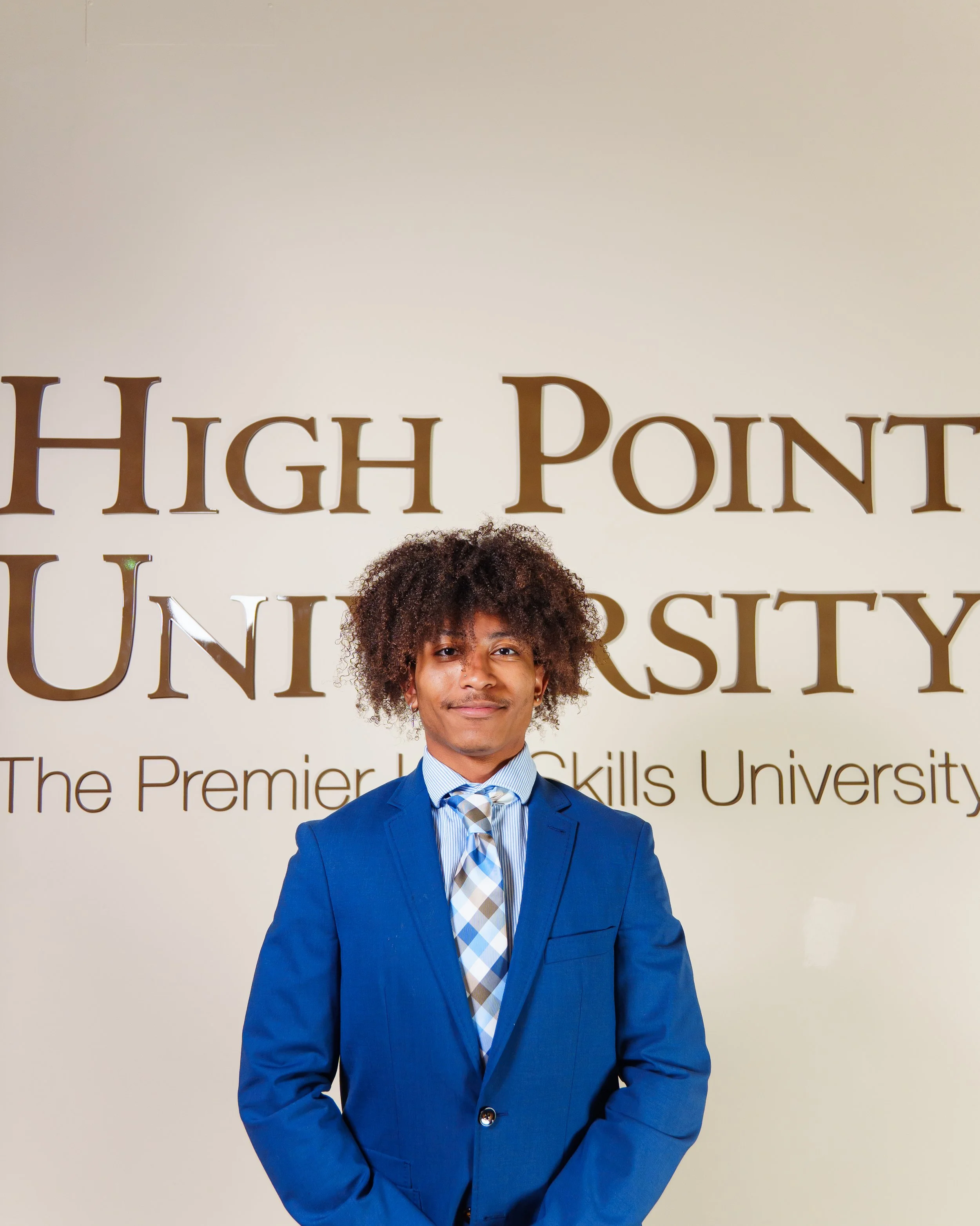 headshot (2 of 4).jpg