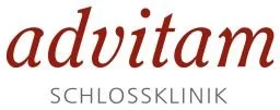Logo des Kooperationspartners Adviram Schlossklinik in Düsseldorf.