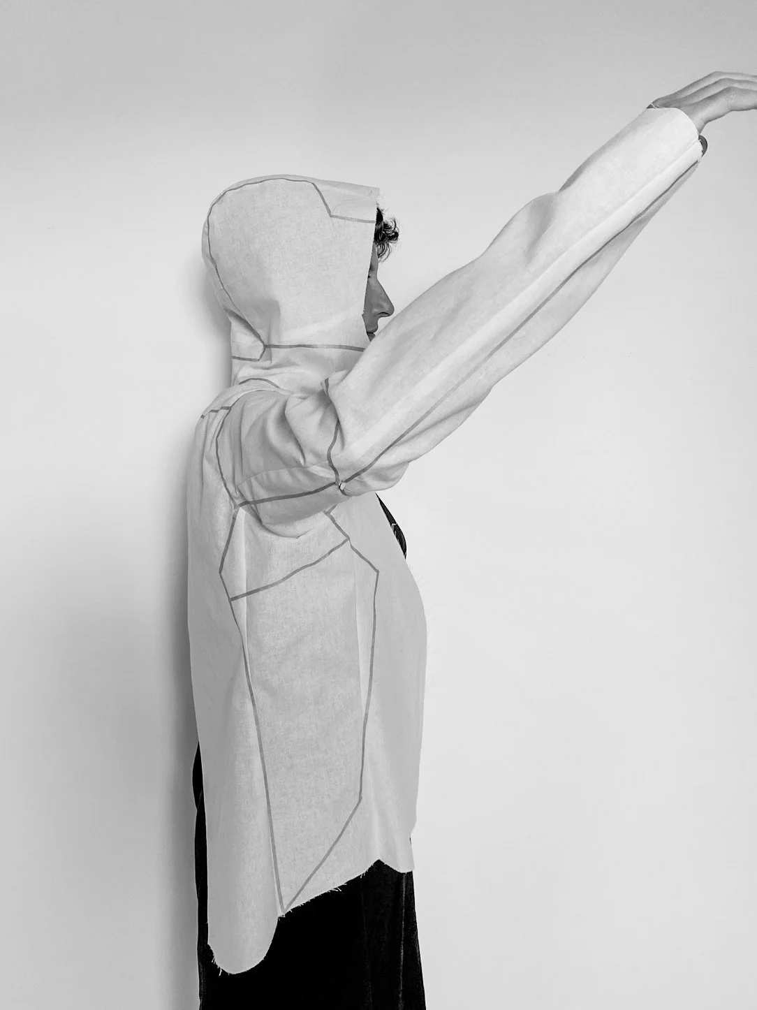 VIEV-MuslinMockUps-bw.jpg