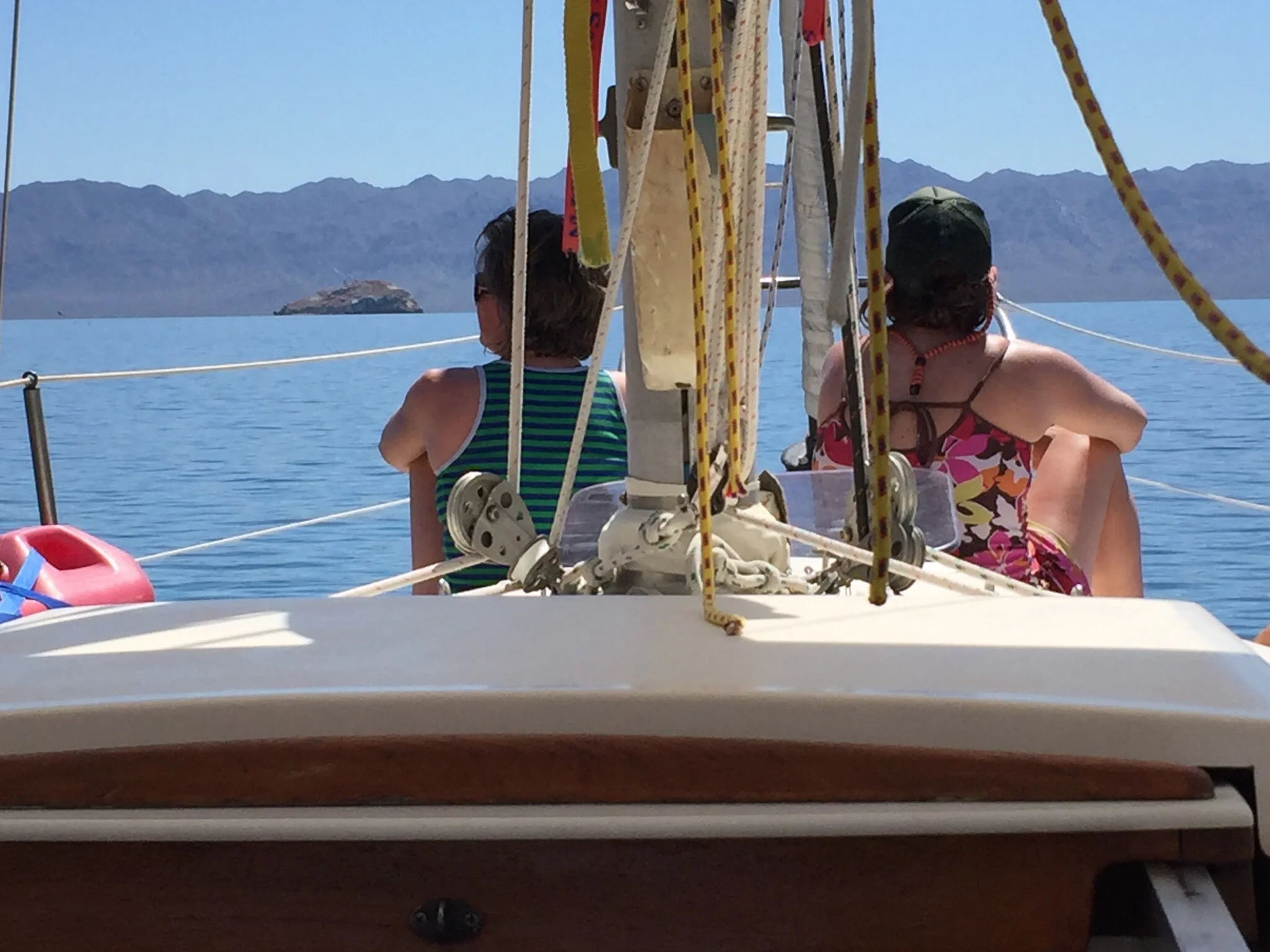 Adventure Sailing in Baja California, Mexico and the Sea of Cortez. Charters and ASA Certifications.