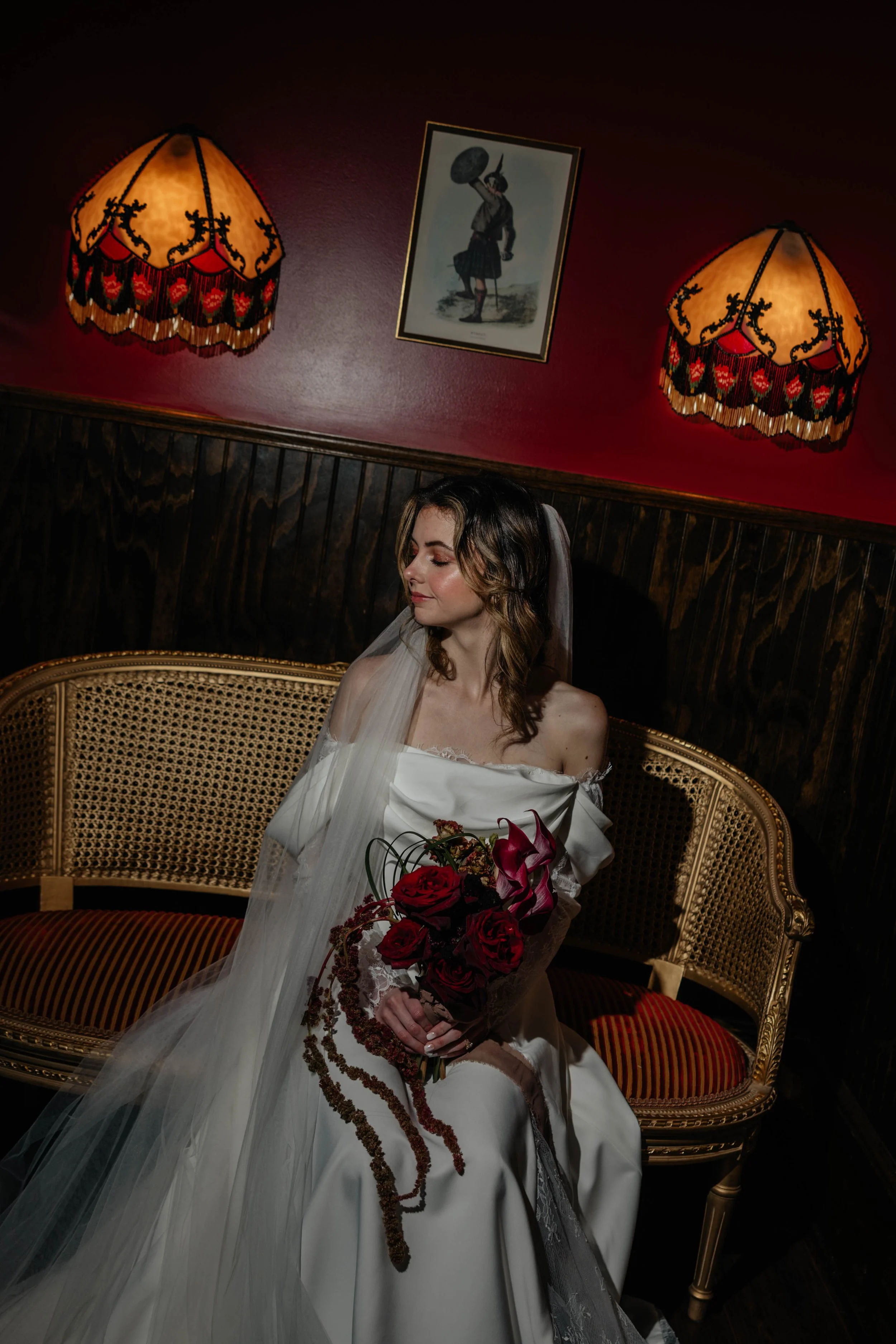 Laura's Bridals